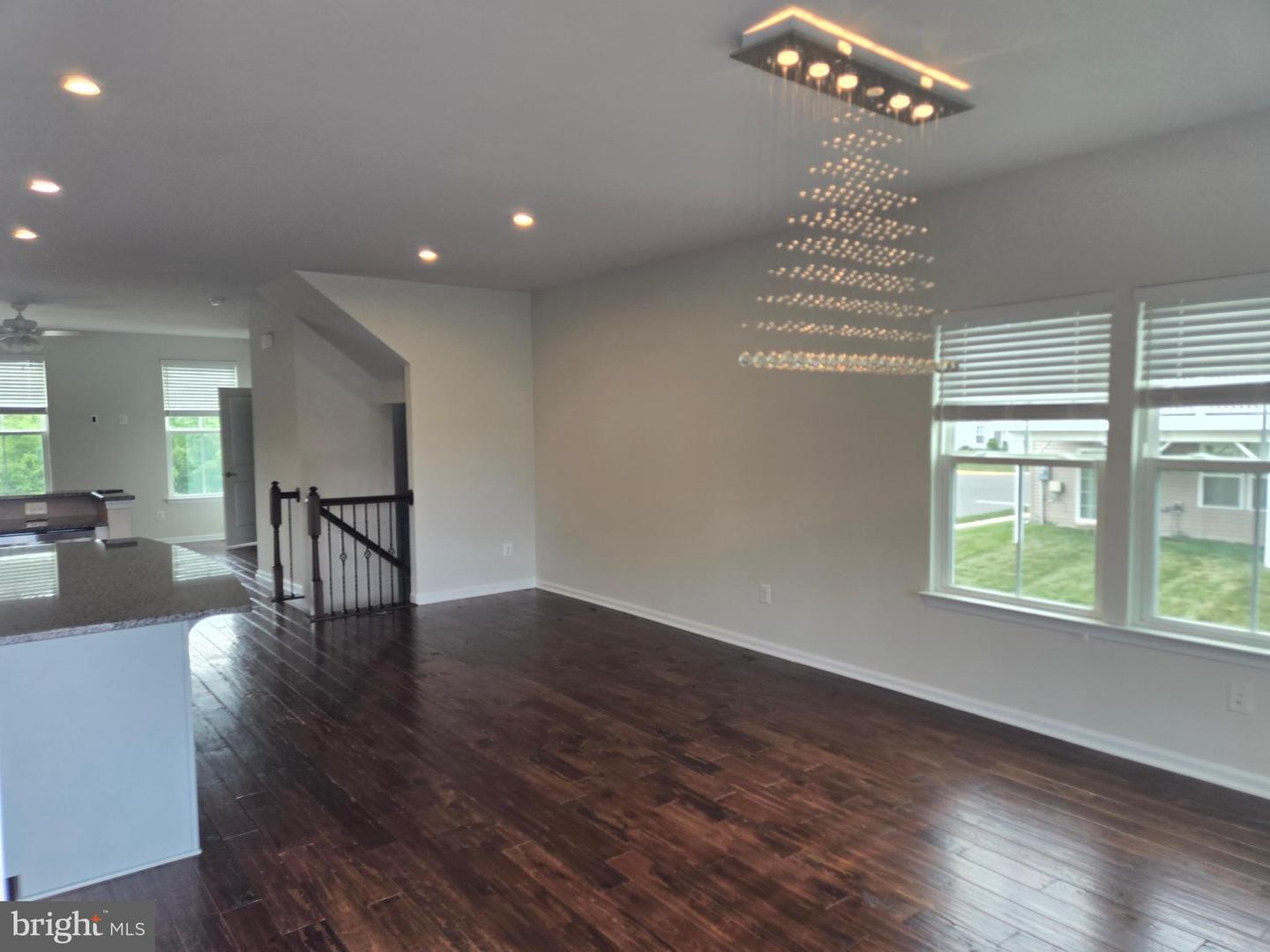 10653 HINTON WAY, MANASSAS, Virginia 20112, 4 Bedrooms Bedrooms, 6 Rooms Rooms,2 BathroomsBathrooms,Residential,For sale,10653 HINTON WAY,VAPW2092480 MLS # VAPW2092480