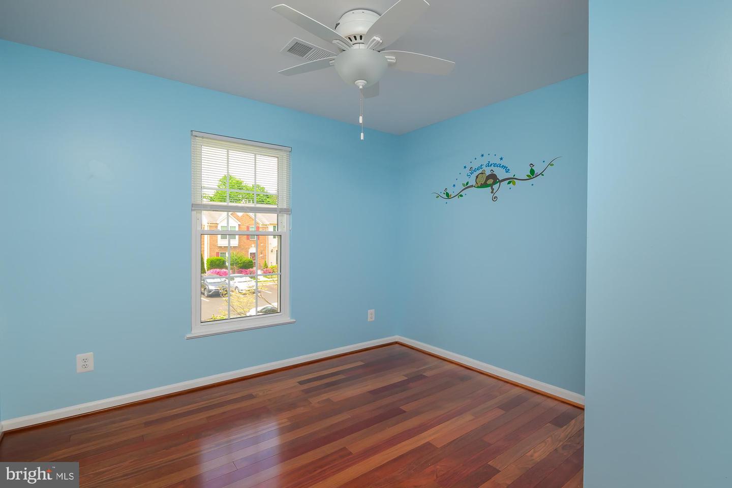 6869 RIDGE WATER CT, CENTREVILLE, Virginia 20121, 3 Bedrooms Bedrooms, ,2 BathroomsBathrooms,Residential,For sale,6869 RIDGE WATER CT,VAFX2235370 MLS # VAFX2235370