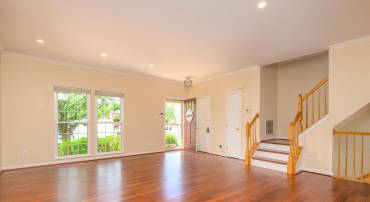 6869 RIDGE WATER CT, CENTREVILLE, Virginia 20121, 3 Bedrooms Bedrooms, ,2 BathroomsBathrooms,Residential,For sale,6869 RIDGE WATER CT,VAFX2235370 MLS # VAFX2235370
