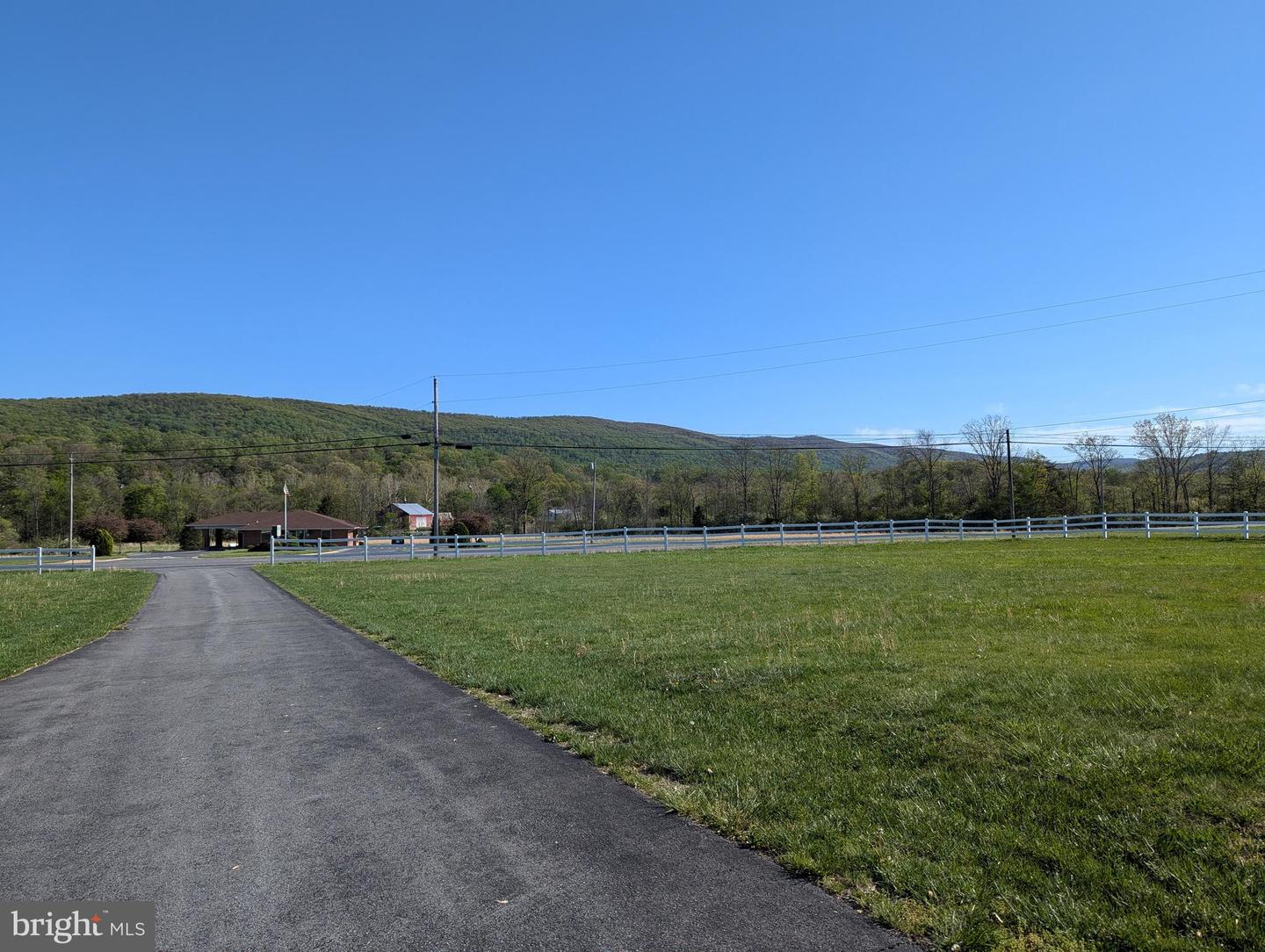 6760 NORTHWESTERN PIKE, GORE, Virginia 22637, 4 Bedrooms Bedrooms, ,1 BathroomBathrooms,Residential,For sale,6760 NORTHWESTERN PIKE,VAFV2033760 MLS # VAFV2033760