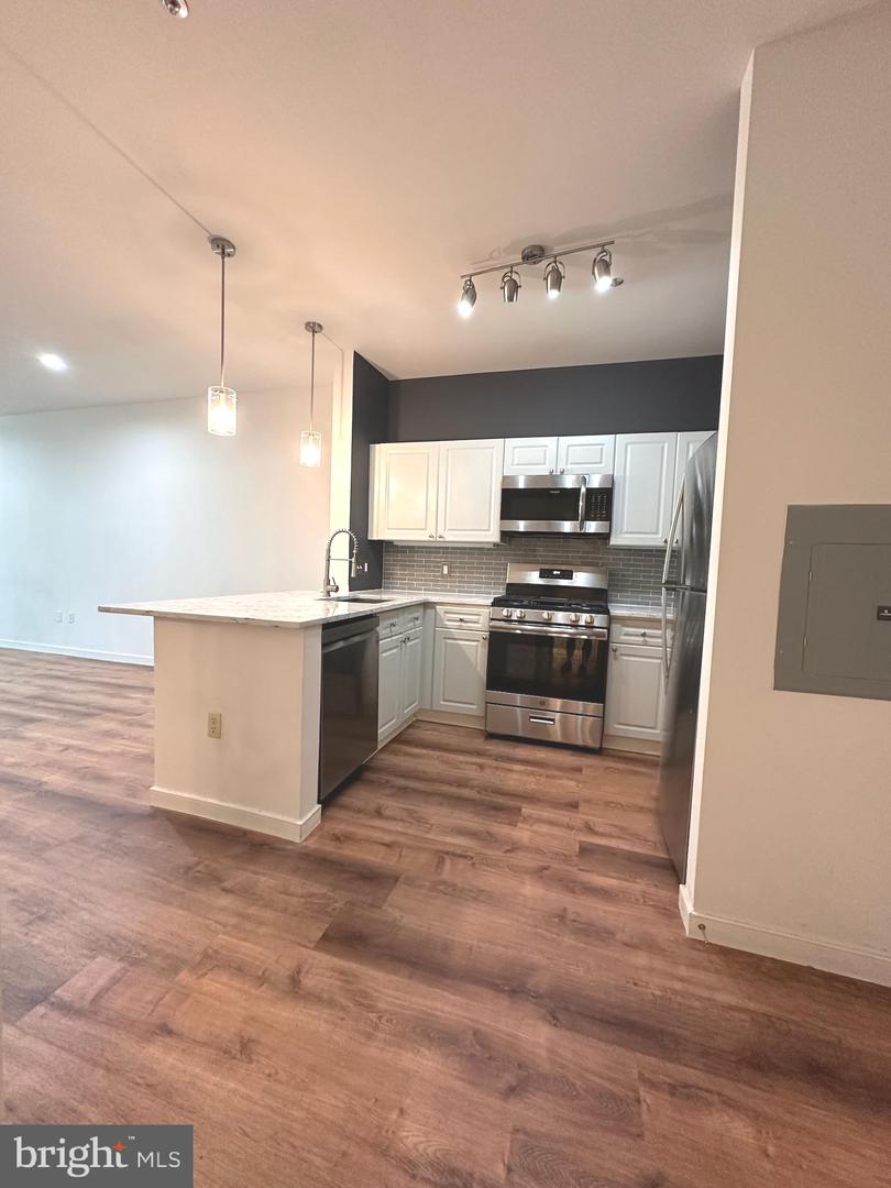 1645 INTERNATIONAL DR #108, MCLEAN, Virginia 22102, 1 Bedroom Bedrooms, ,1 BathroomBathrooms,Residential,For sale,1645 INTERNATIONAL DR #108,VAFX2237306 MLS # VAFX2237306