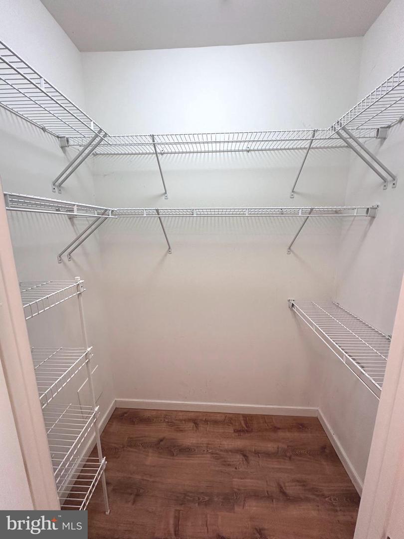 1645 INTERNATIONAL DR #108, MCLEAN, Virginia 22102, 1 Bedroom Bedrooms, ,1 BathroomBathrooms,Residential,For sale,1645 INTERNATIONAL DR #108,VAFX2237306 MLS # VAFX2237306