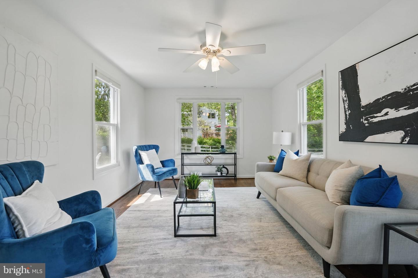 618 LAURA DR, FALLS CHURCH, Virginia 22046, 3 Bedrooms Bedrooms, ,1 BathroomBathrooms,Residential,For sale,618 LAURA DR,VAFA2002946 MLS # VAFA2002946