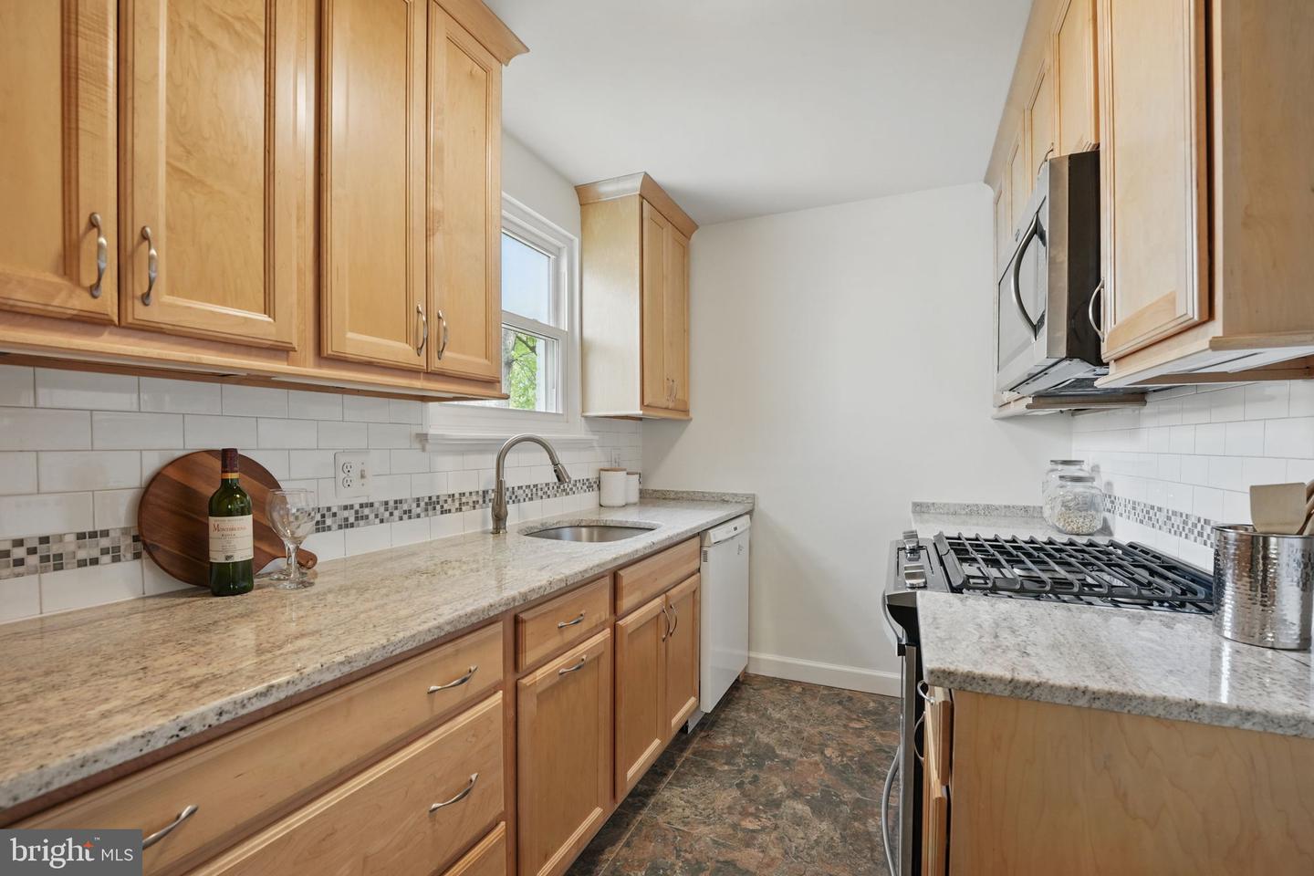 618 LAURA DR, FALLS CHURCH, Virginia 22046, 3 Bedrooms Bedrooms, ,1 BathroomBathrooms,Residential,For sale,618 LAURA DR,VAFA2002946 MLS # VAFA2002946