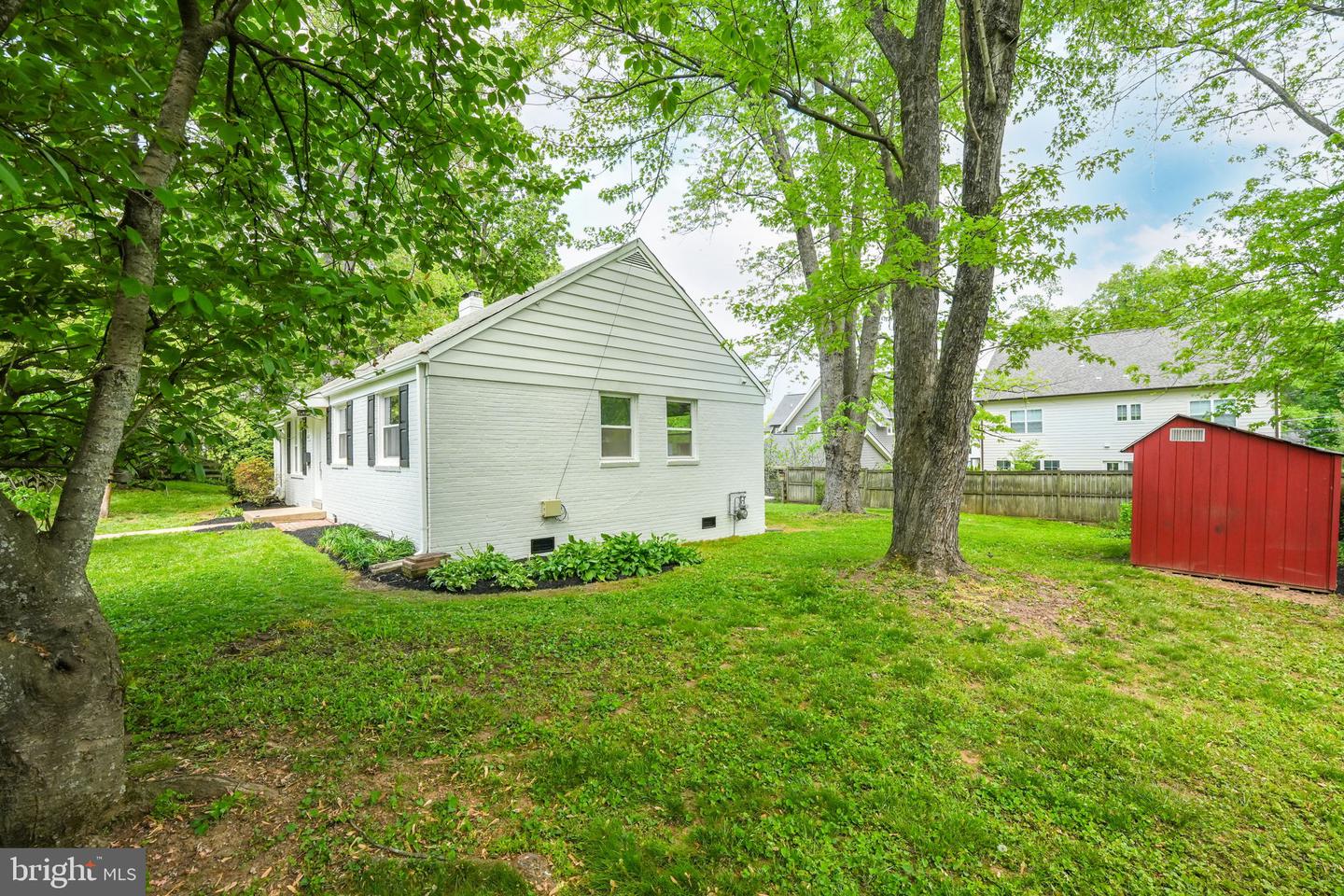618 LAURA DR, FALLS CHURCH, Virginia 22046, 3 Bedrooms Bedrooms, ,1 BathroomBathrooms,Residential,For sale,618 LAURA DR,VAFA2002946 MLS # VAFA2002946