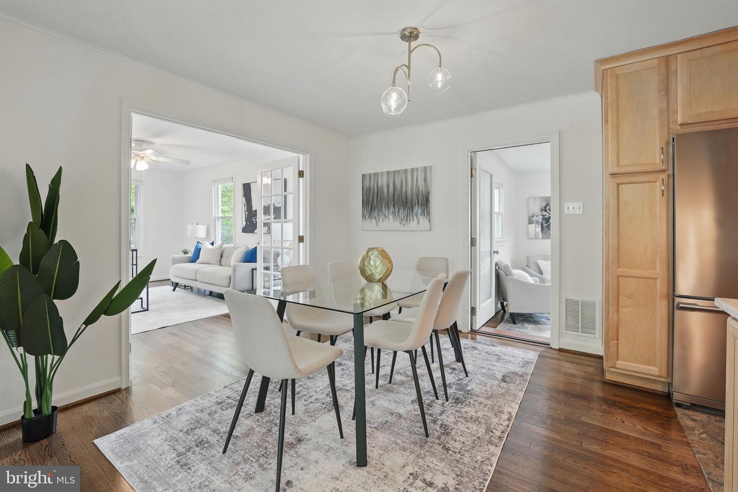 618 LAURA DR, FALLS CHURCH, Virginia 22046, 3 Bedrooms Bedrooms, ,1 BathroomBathrooms,Residential,For sale,618 LAURA DR,VAFA2002946 MLS # VAFA2002946