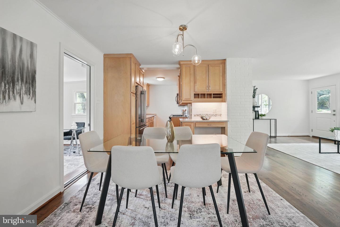 618 LAURA DR, FALLS CHURCH, Virginia 22046, 3 Bedrooms Bedrooms, ,1 BathroomBathrooms,Residential,For sale,618 LAURA DR,VAFA2002946 MLS # VAFA2002946