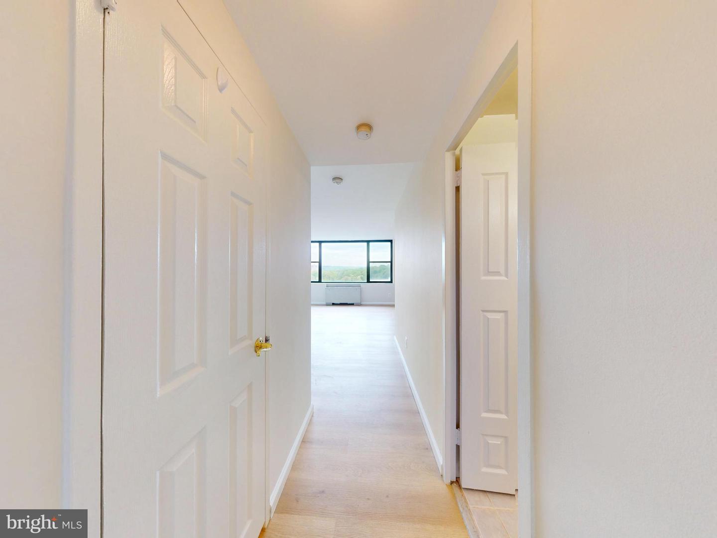 4600 DUKE ST #1018, ALEXANDRIA, Virginia 22304, ,1 BathroomBathrooms,Residential,For sale,4600 DUKE ST #1018,VAAX2044696 MLS # VAAX2044696