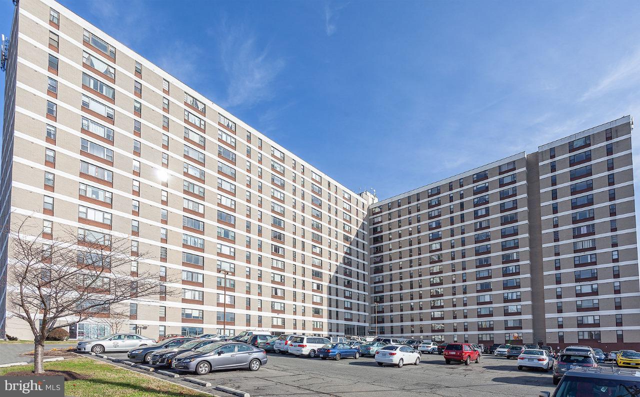 4600 DUKE ST #1018, ALEXANDRIA, Virginia 22304, ,1 BathroomBathrooms,Residential,For sale,4600 DUKE ST #1018,VAAX2044696 MLS # VAAX2044696