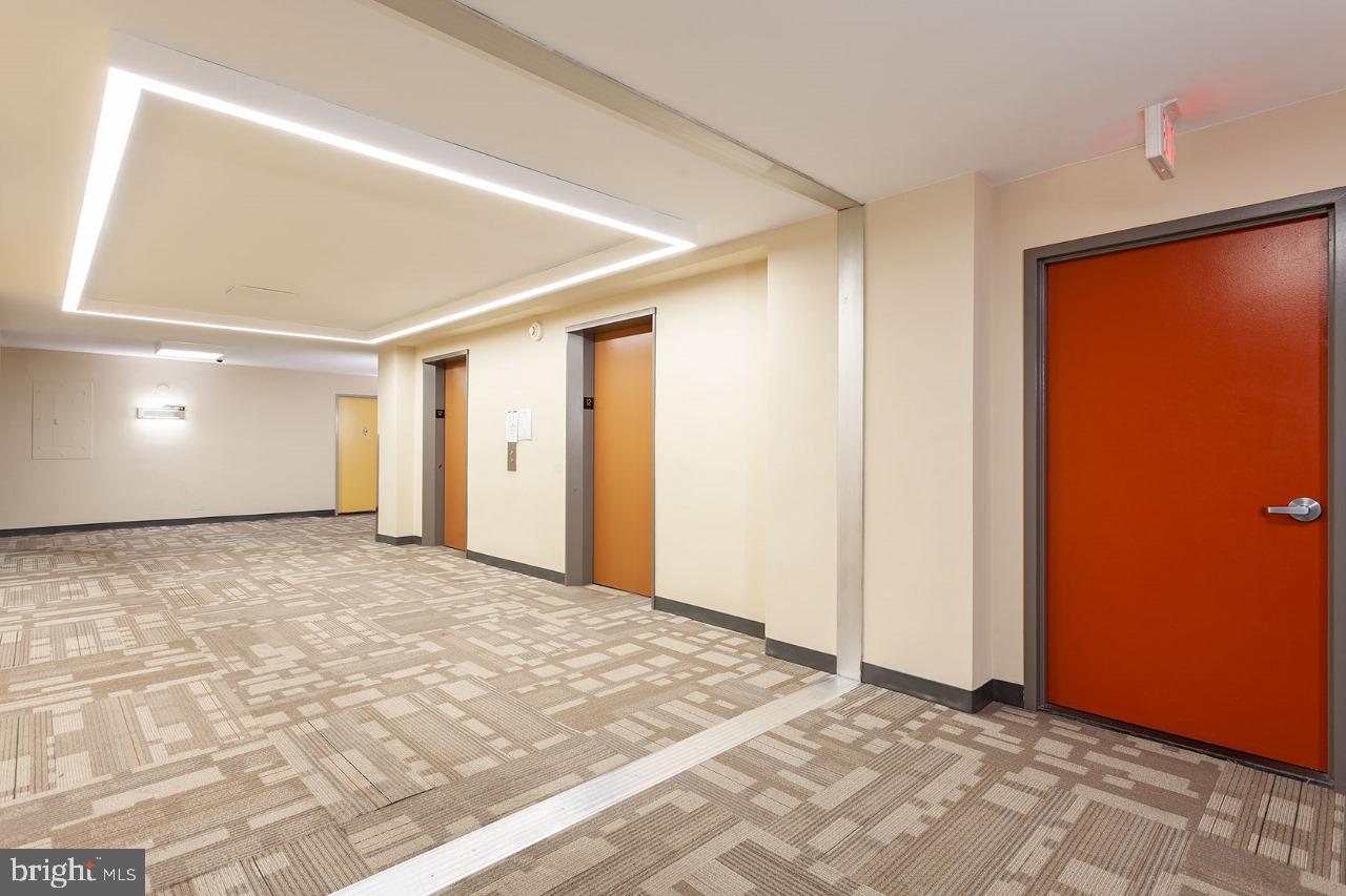 4600 DUKE ST #1018, ALEXANDRIA, Virginia 22304, ,1 BathroomBathrooms,Residential,For sale,4600 DUKE ST #1018,VAAX2044696 MLS # VAAX2044696
