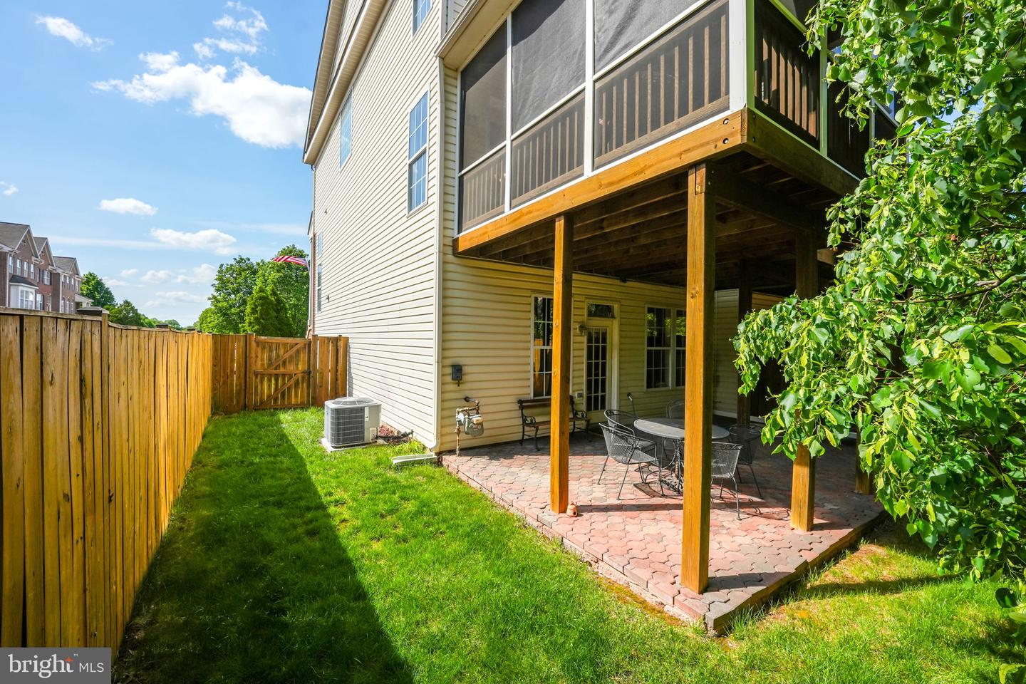 21158 ANGELA SQ, STERLING, Virginia 20166, 4 Bedrooms Bedrooms, ,3 BathroomsBathrooms,Residential,For sale,21158 ANGELA SQ,VALO2095100 MLS # VALO2095100