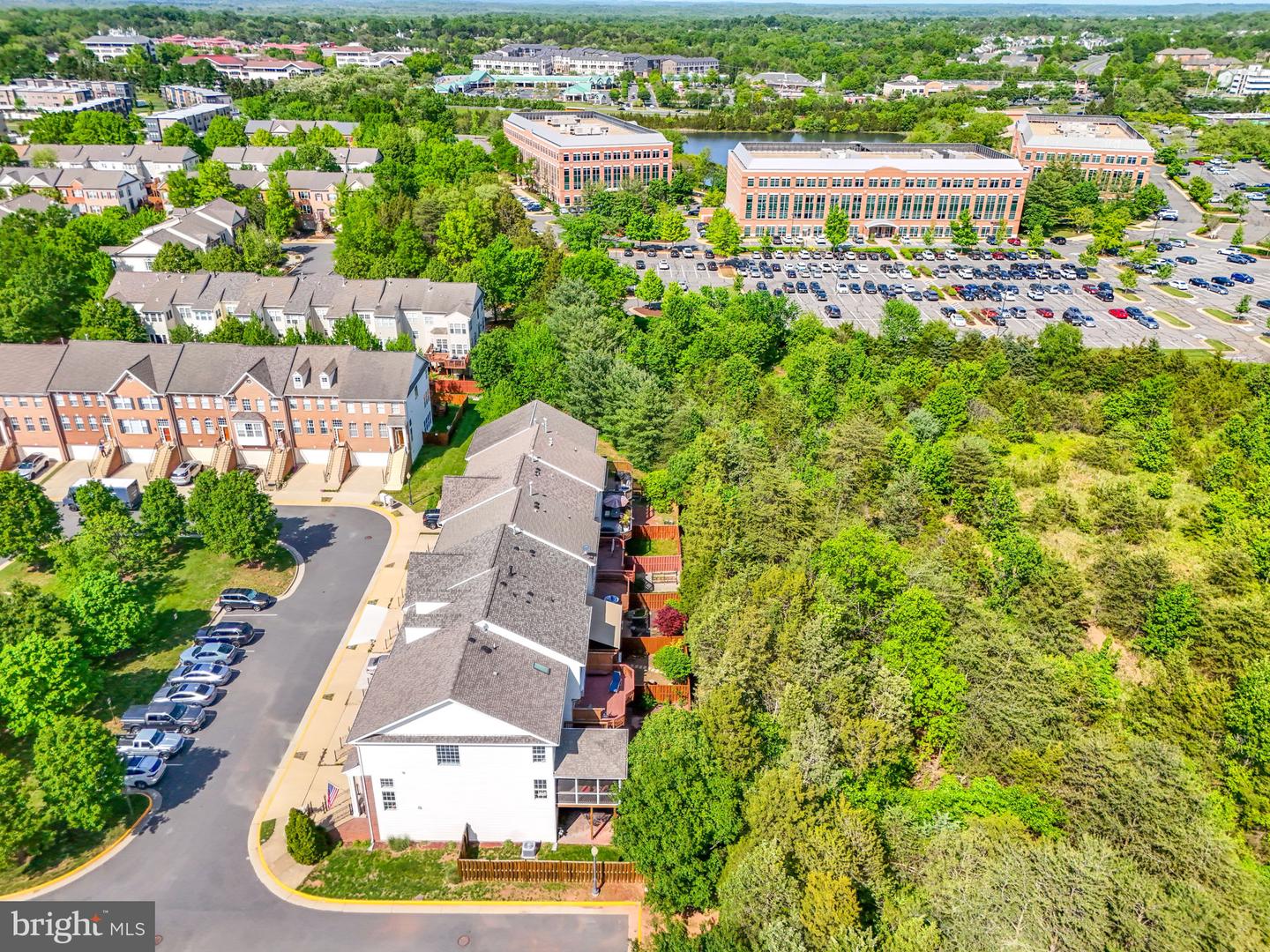 21158 ANGELA SQ, STERLING, Virginia 20166, 4 Bedrooms Bedrooms, ,3 BathroomsBathrooms,Residential,For sale,21158 ANGELA SQ,VALO2095100 MLS # VALO2095100