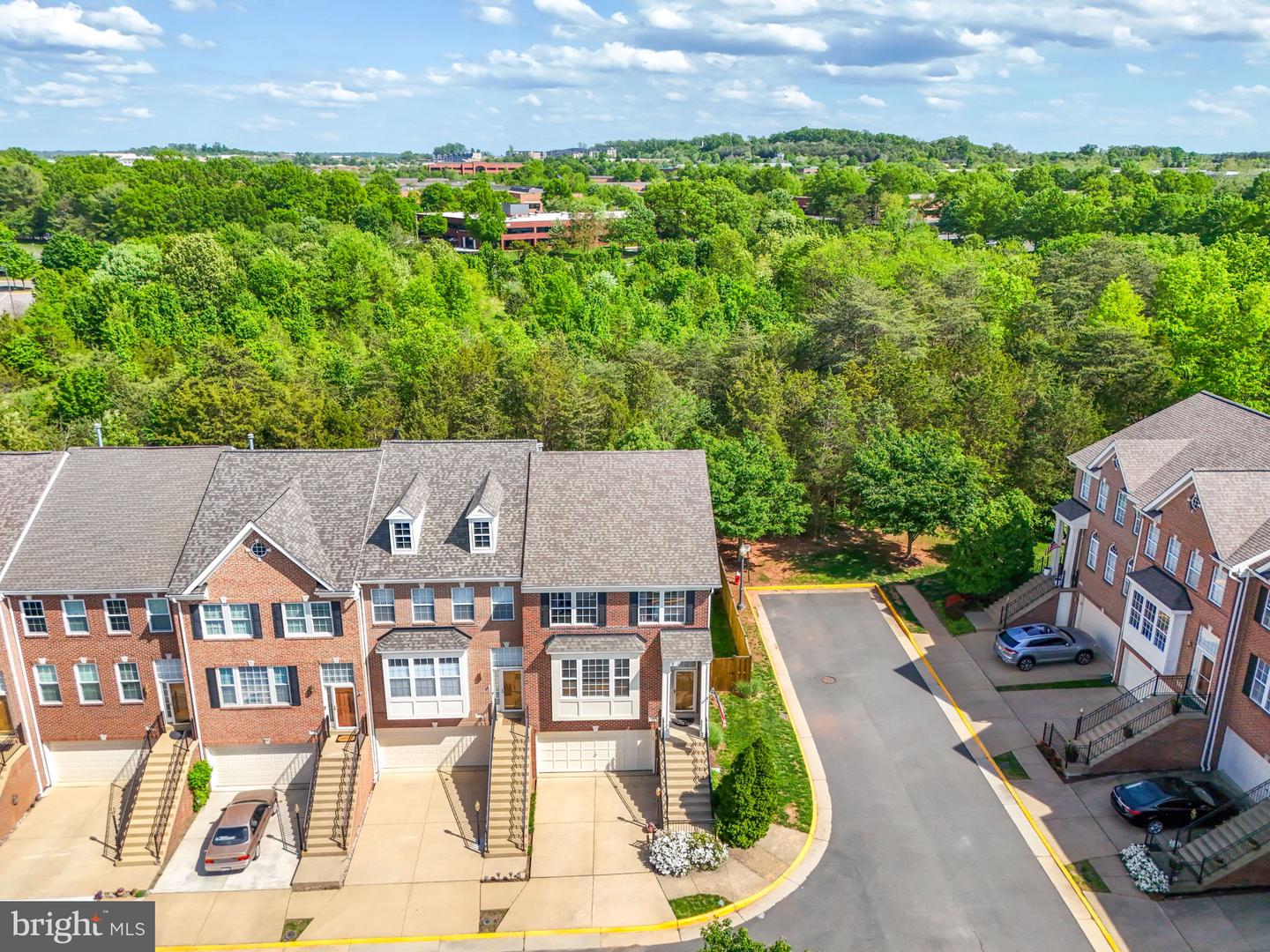 21158 ANGELA SQ, STERLING, Virginia 20166, 4 Bedrooms Bedrooms, ,3 BathroomsBathrooms,Residential,For sale,21158 ANGELA SQ,VALO2095100 MLS # VALO2095100