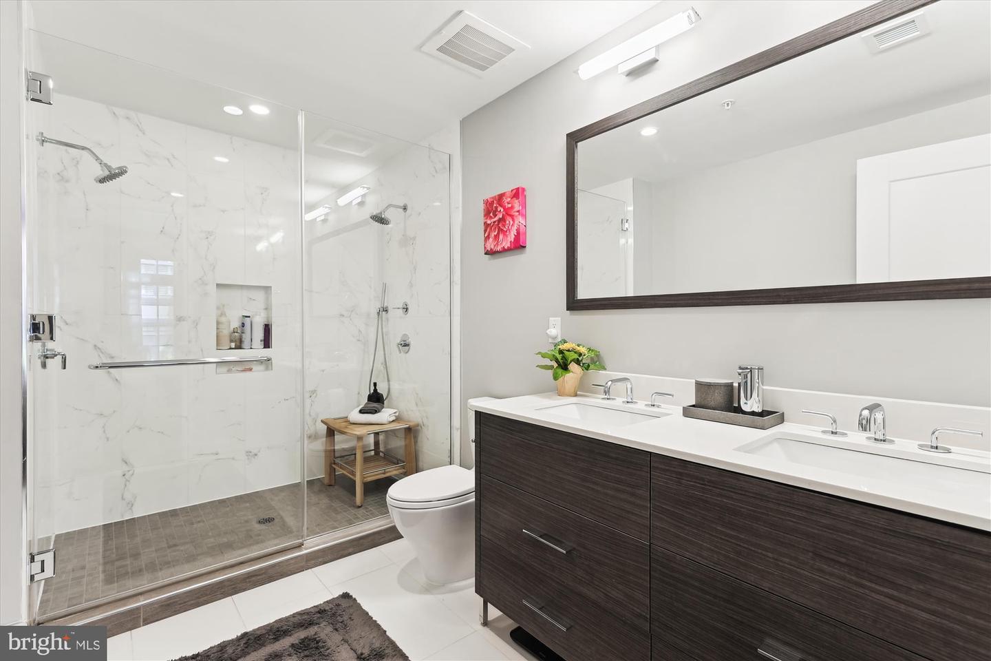 1701 16TH ST N #345-D, ARLINGTON, Virginia 22209, 2 Bedrooms Bedrooms, ,2 BathroomsBathrooms,Residential,For sale,1701 16TH ST N #345-D,VAAR2056782 MLS # VAAR2056782