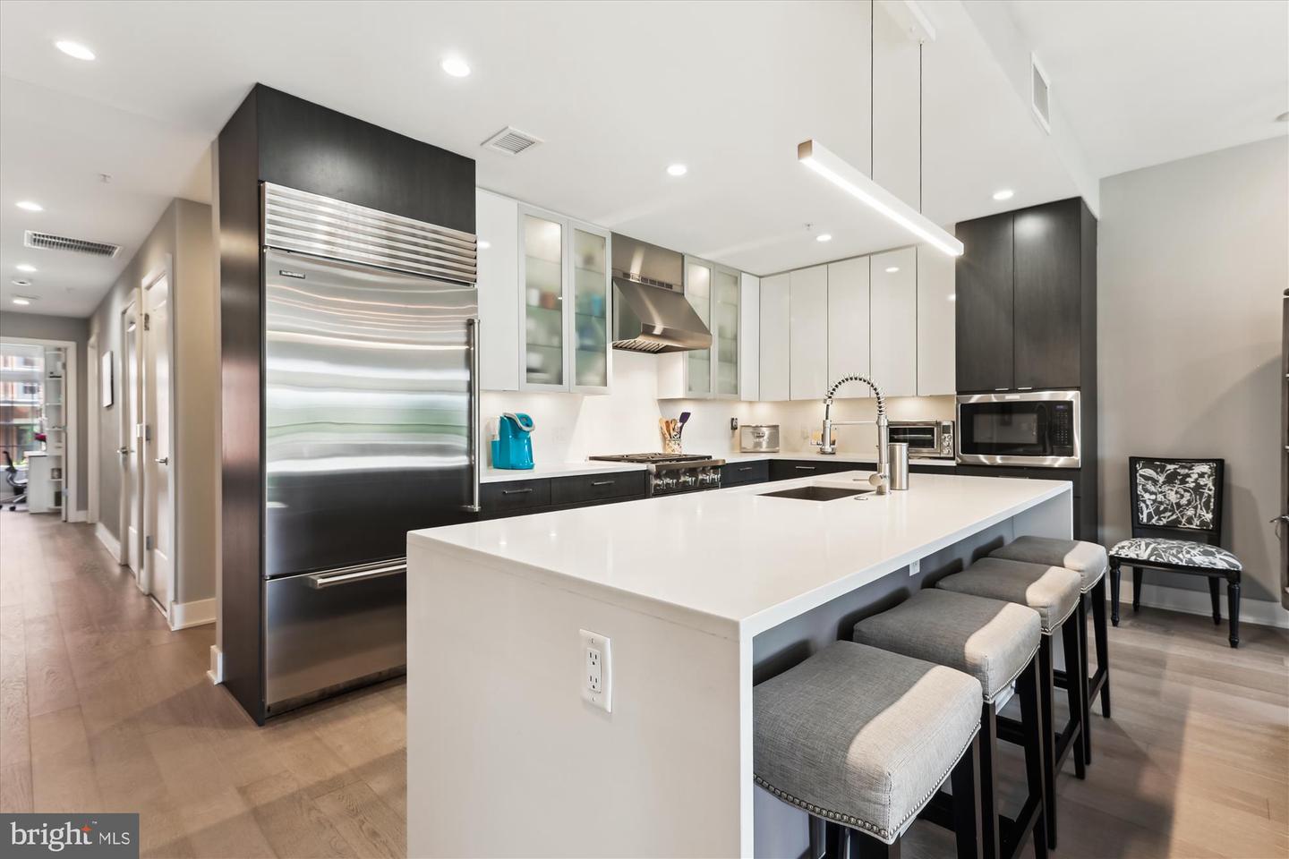 1701 16TH ST N #345-D, ARLINGTON, Virginia 22209, 2 Bedrooms Bedrooms, ,2 BathroomsBathrooms,Residential,For sale,1701 16TH ST N #345-D,VAAR2056782 MLS # VAAR2056782