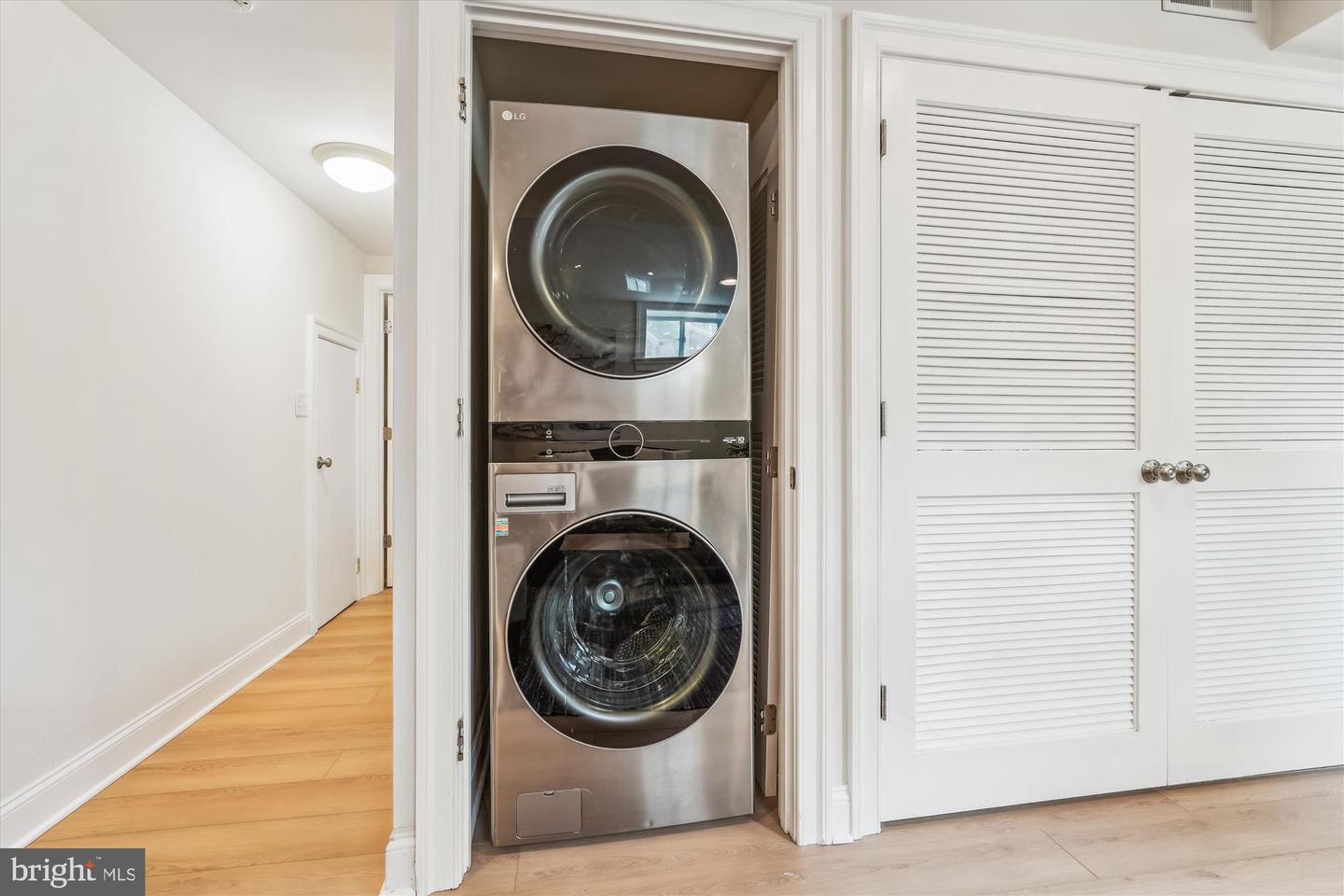519 SOMERSET PL NW, WASHINGTON, District Of Columbia 20011, 3 Bedrooms Bedrooms, ,2 BathroomsBathrooms,Residential,For sale,519 SOMERSET PL NW,DCDC2198156 MLS # DCDC2198156