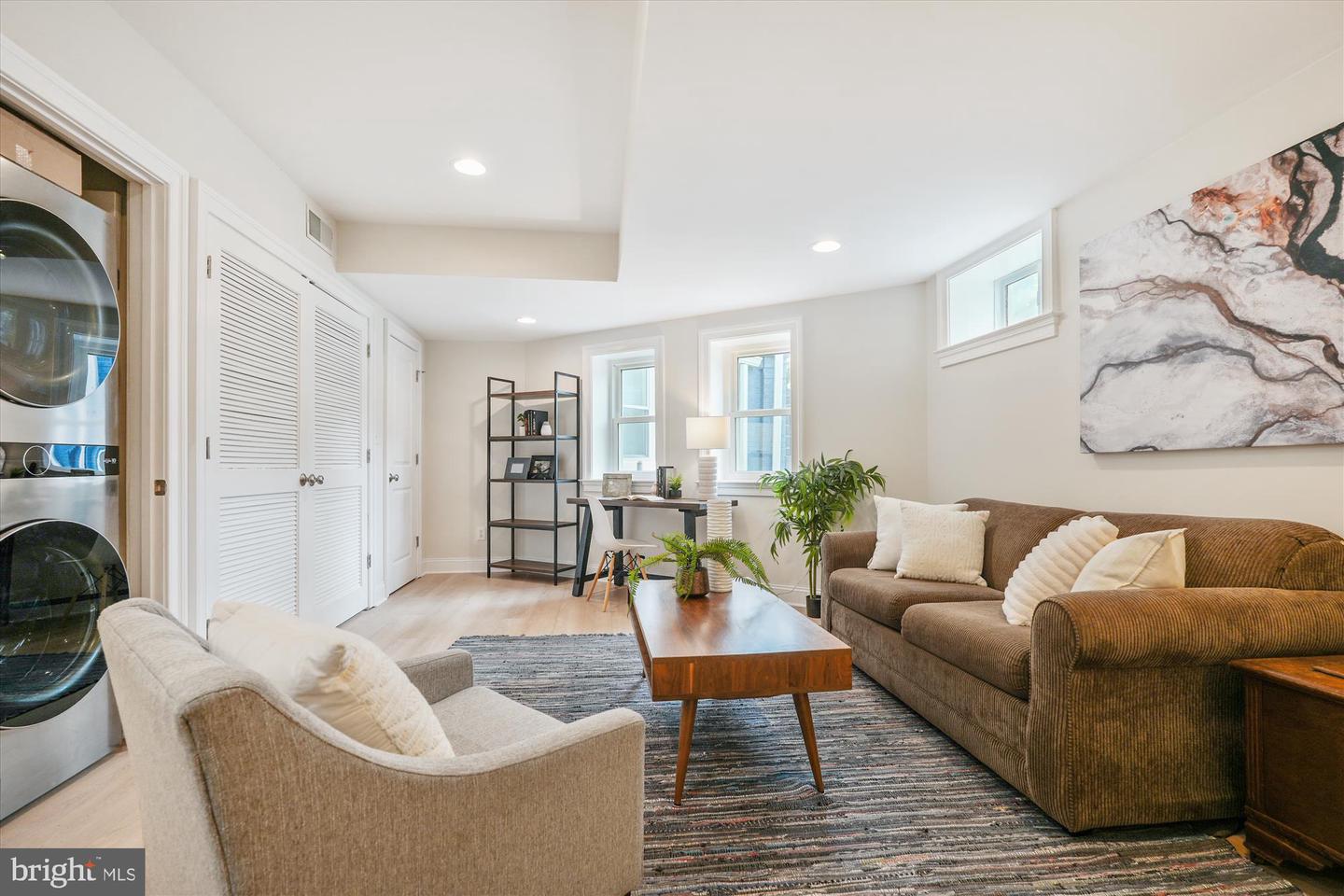519 SOMERSET PL NW, WASHINGTON, District Of Columbia 20011, 3 Bedrooms Bedrooms, ,2 BathroomsBathrooms,Residential,For sale,519 SOMERSET PL NW,DCDC2198156 MLS # DCDC2198156