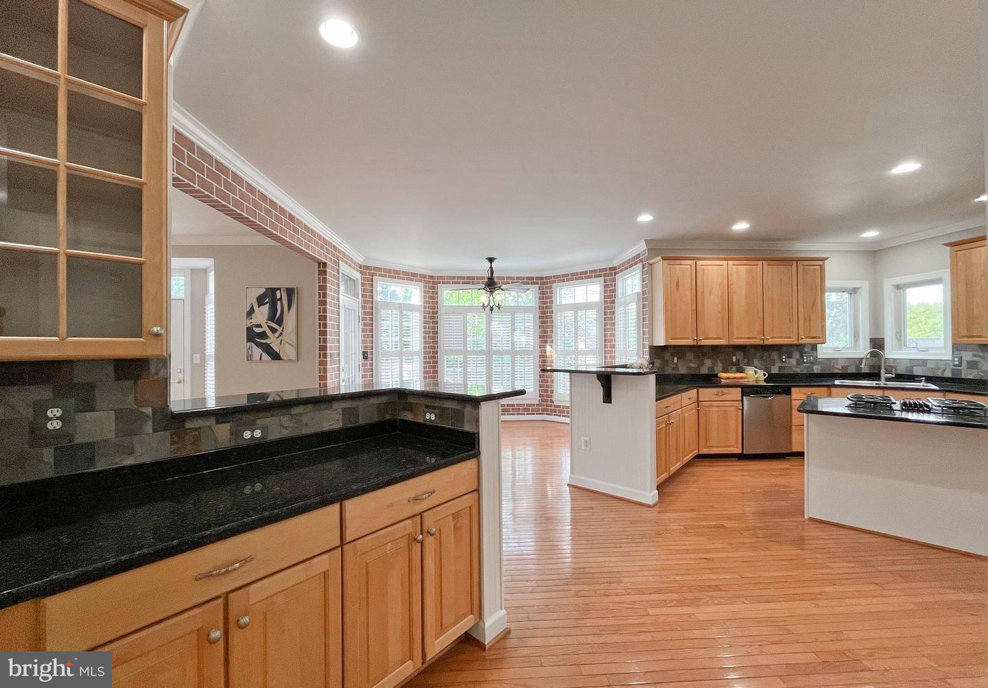 14608 CEDAR KNOLL DR, CENTREVILLE, Virginia 20120, 5 Bedrooms Bedrooms, ,5 BathroomsBathrooms,Residential,For sale,14608 CEDAR KNOLL DR,VAFX2237654 MLS # VAFX2237654