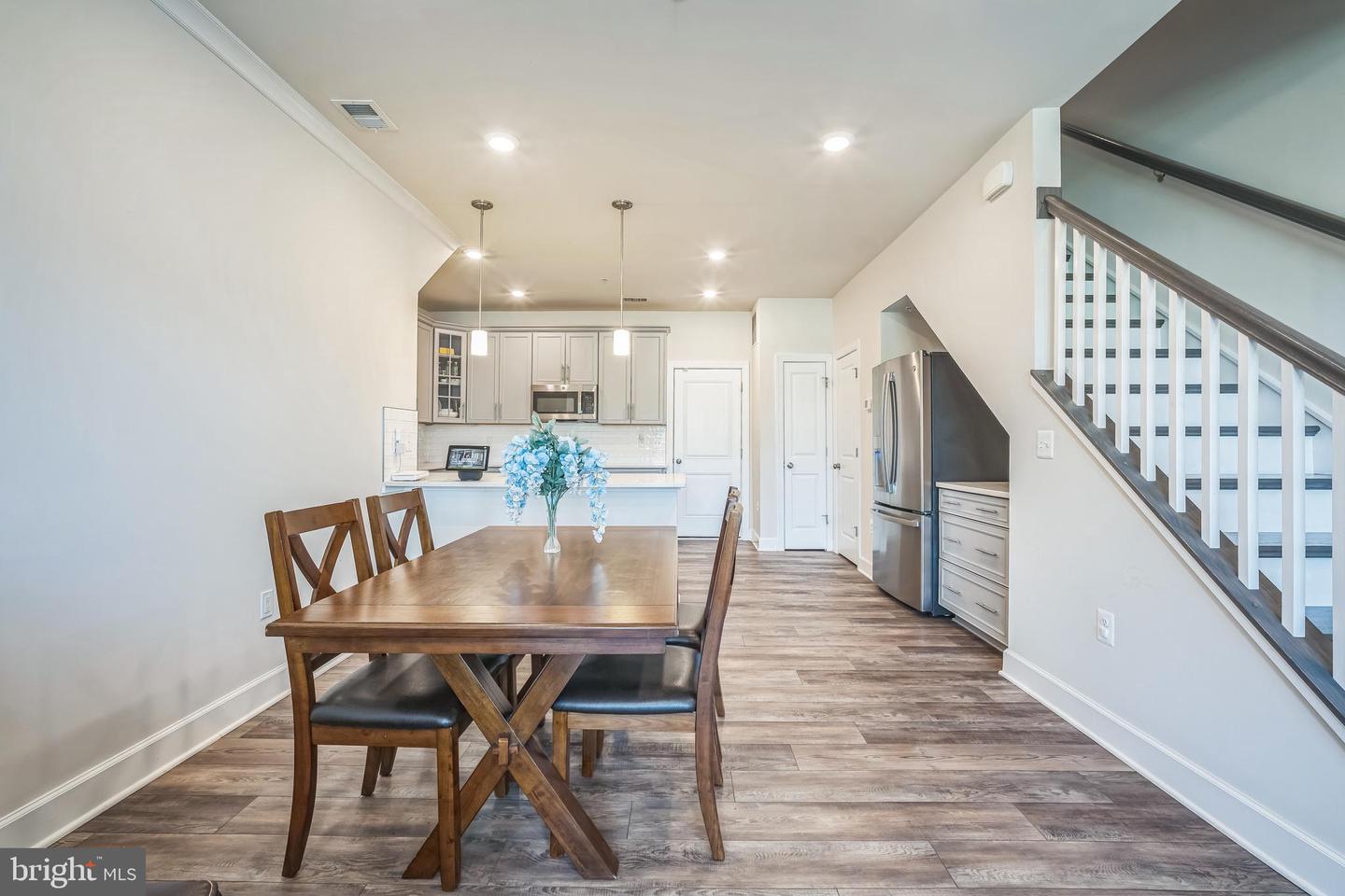 22528 WILSON VIEW TER, ASHBURN, Virginia 20148, 3 Bedrooms Bedrooms, ,2 BathroomsBathrooms,Residential,For sale,22528 WILSON VIEW TER,VALO2095188 MLS # VALO2095188