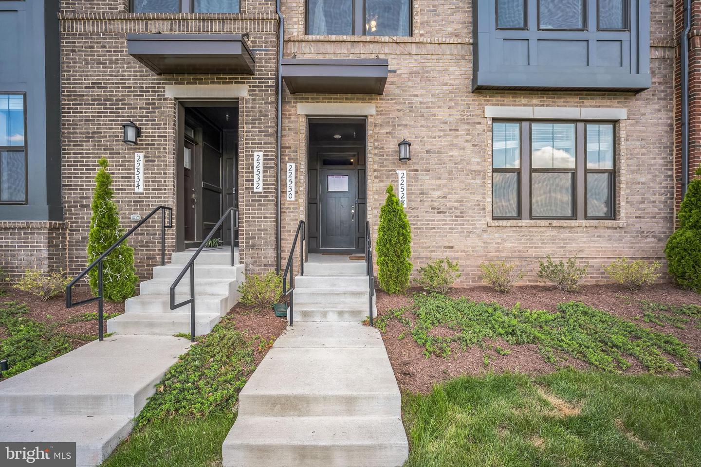 22528 WILSON VIEW TER, ASHBURN, Virginia 20148, 3 Bedrooms Bedrooms, ,2 BathroomsBathrooms,Residential,For sale,22528 WILSON VIEW TER,VALO2095188 MLS # VALO2095188