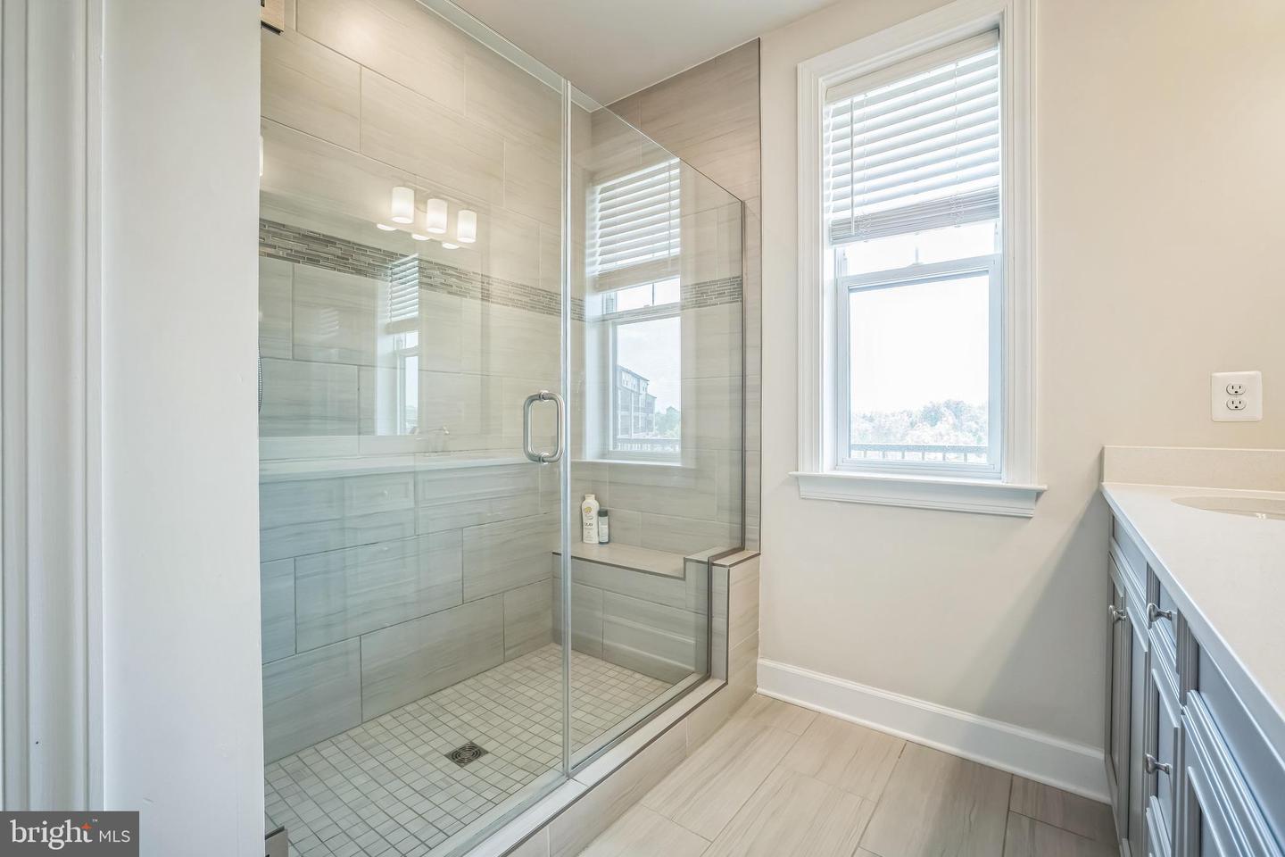 22528 WILSON VIEW TER, ASHBURN, Virginia 20148, 3 Bedrooms Bedrooms, ,2 BathroomsBathrooms,Residential,For sale,22528 WILSON VIEW TER,VALO2095188 MLS # VALO2095188