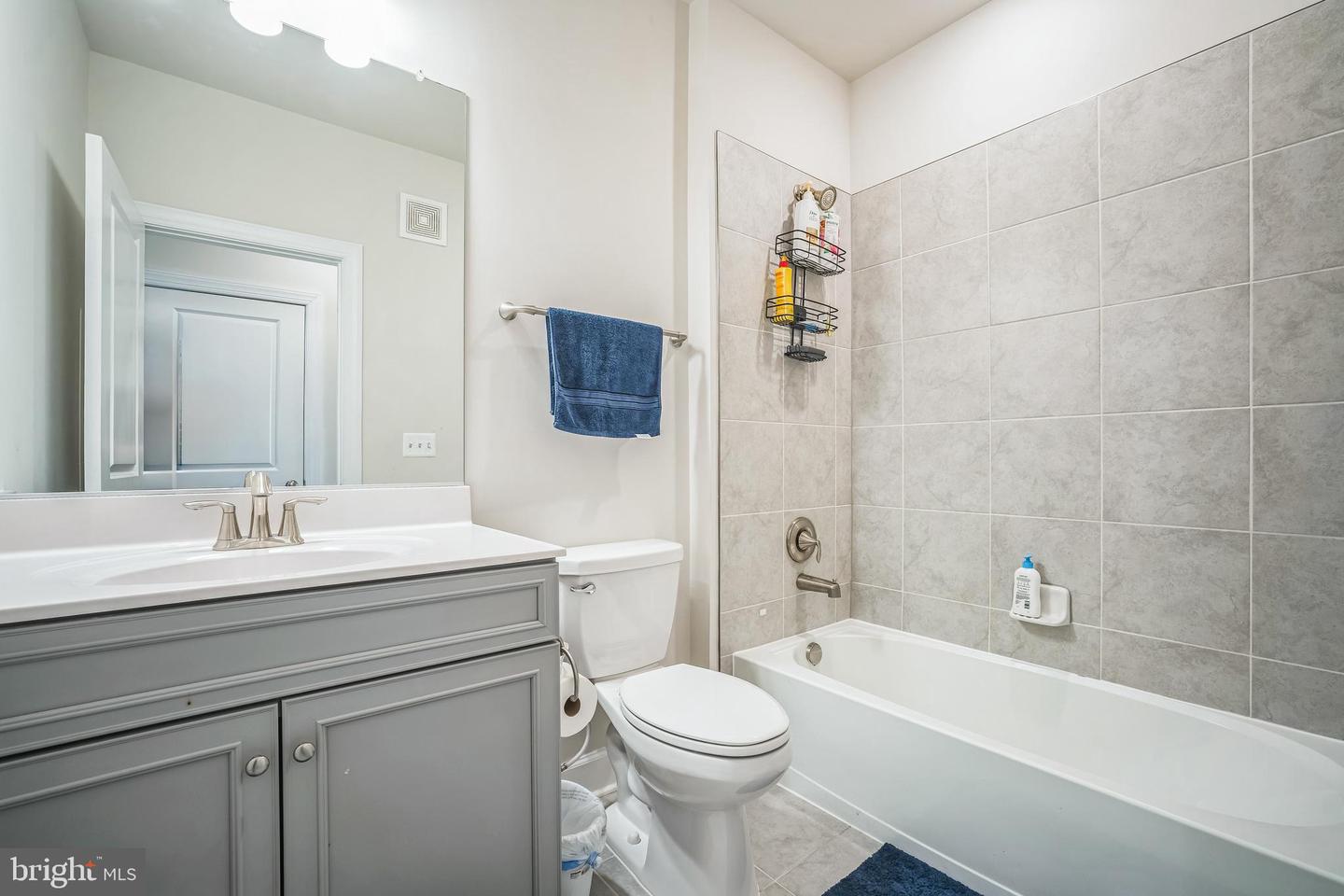22528 WILSON VIEW TER, ASHBURN, Virginia 20148, 3 Bedrooms Bedrooms, ,2 BathroomsBathrooms,Residential,For sale,22528 WILSON VIEW TER,VALO2095188 MLS # VALO2095188