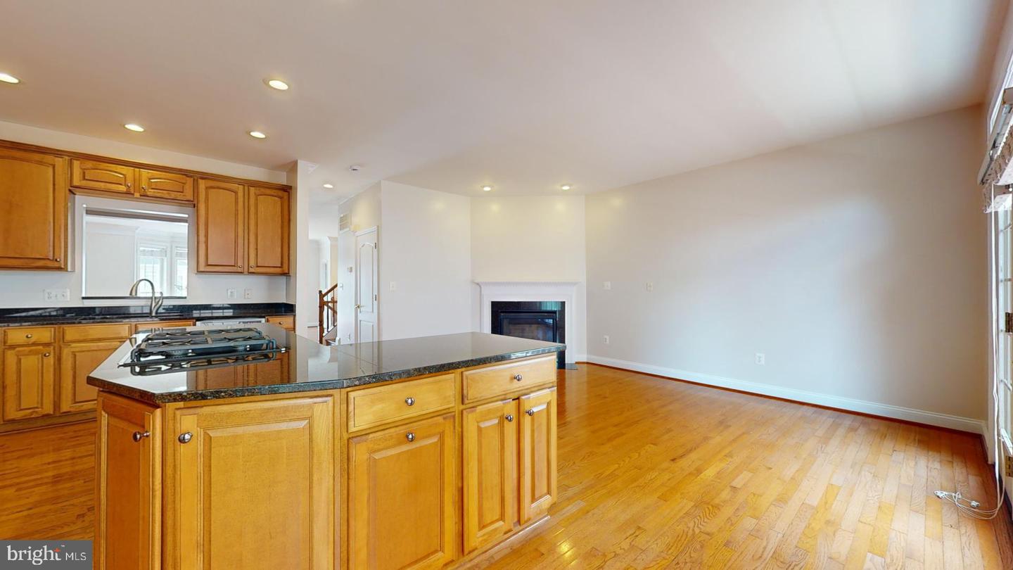 5459 SERVICEBERRY ST, CENTREVILLE, Virginia 20120, 3 Bedrooms Bedrooms, ,3 BathroomsBathrooms,Residential,For sale,5459 SERVICEBERRY ST,VAFX2237702 MLS # VAFX2237702
