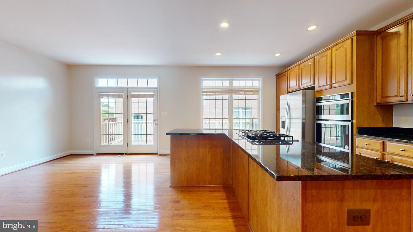 5459 SERVICEBERRY ST, CENTREVILLE, Virginia 20120, 3 Bedrooms Bedrooms, ,3 BathroomsBathrooms,Residential,For sale,5459 SERVICEBERRY ST,VAFX2237702 MLS # VAFX2237702