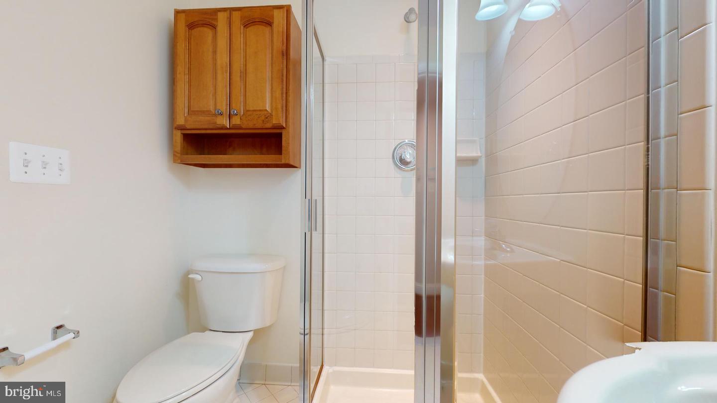 5459 SERVICEBERRY ST, CENTREVILLE, Virginia 20120, 3 Bedrooms Bedrooms, ,3 BathroomsBathrooms,Residential,For sale,5459 SERVICEBERRY ST,VAFX2237702 MLS # VAFX2237702