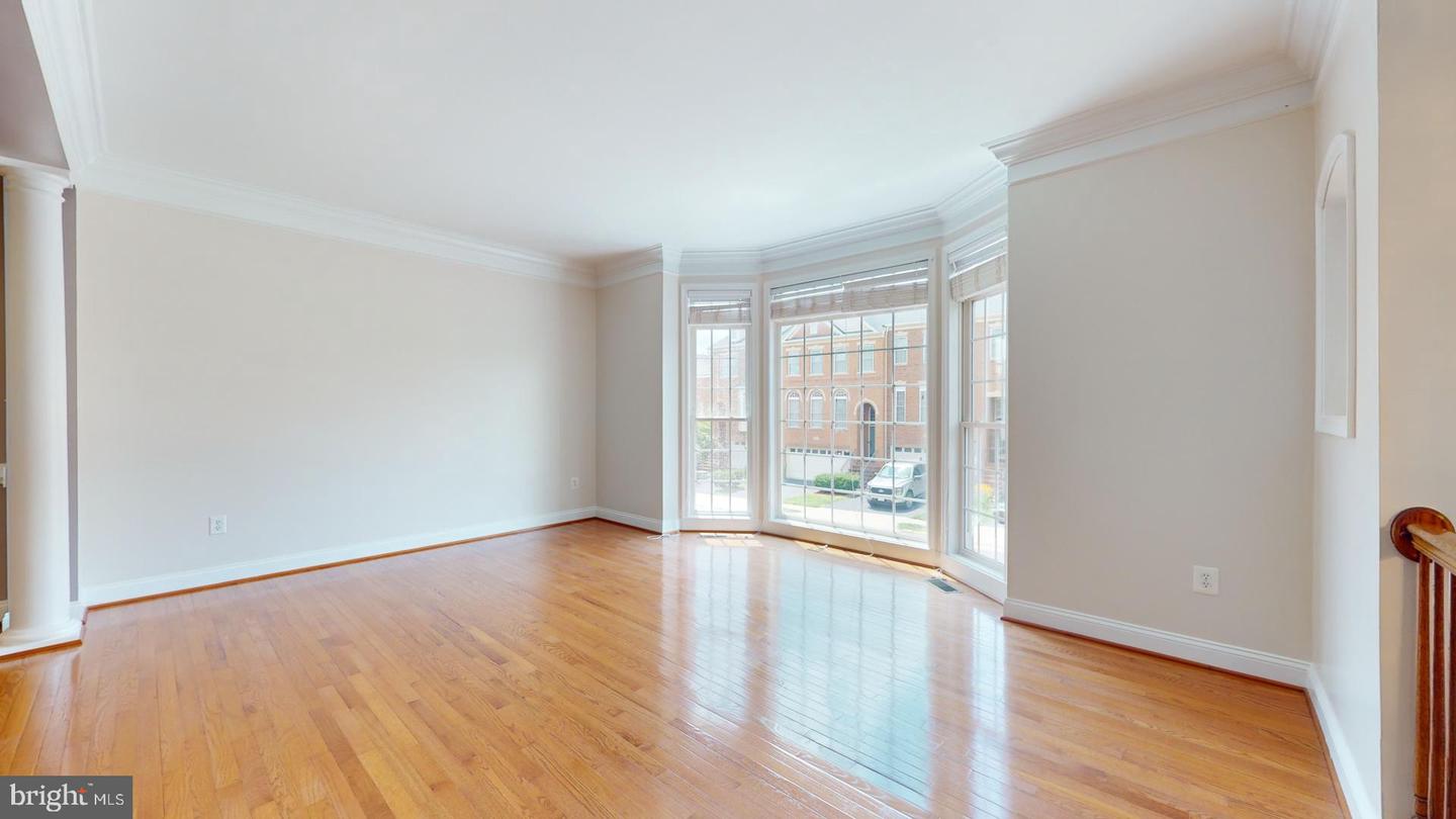 5459 SERVICEBERRY ST, CENTREVILLE, Virginia 20120, 3 Bedrooms Bedrooms, ,3 BathroomsBathrooms,Residential,For sale,5459 SERVICEBERRY ST,VAFX2237702 MLS # VAFX2237702