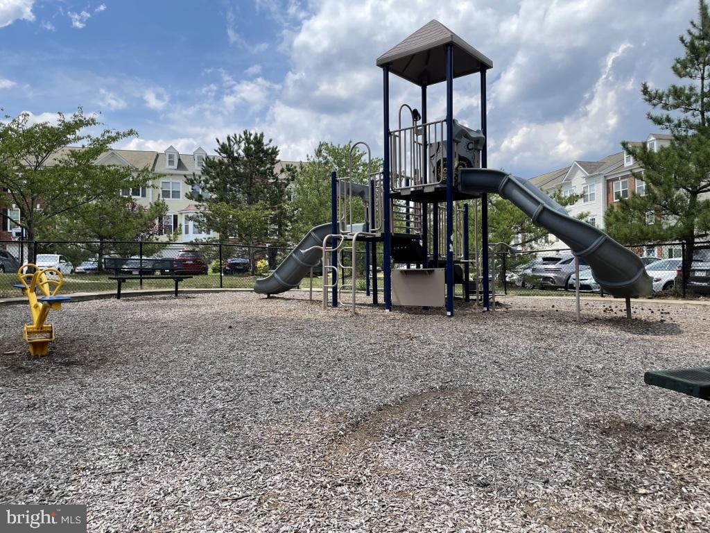 5459 SERVICEBERRY ST, CENTREVILLE, Virginia 20120, 3 Bedrooms Bedrooms, ,3 BathroomsBathrooms,Residential,For sale,5459 SERVICEBERRY ST,VAFX2237702 MLS # VAFX2237702