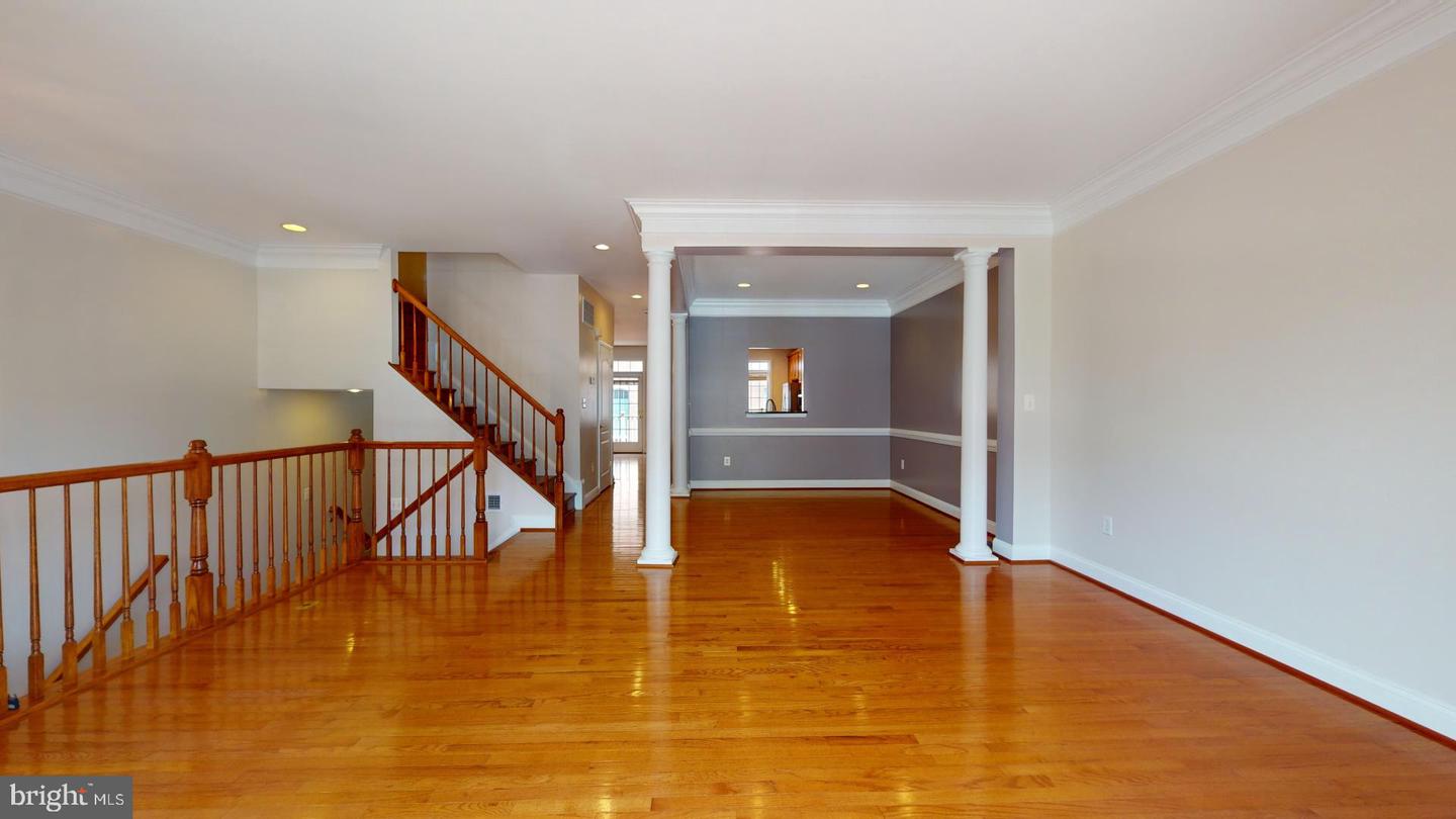 5459 SERVICEBERRY ST, CENTREVILLE, Virginia 20120, 3 Bedrooms Bedrooms, ,3 BathroomsBathrooms,Residential,For sale,5459 SERVICEBERRY ST,VAFX2237702 MLS # VAFX2237702