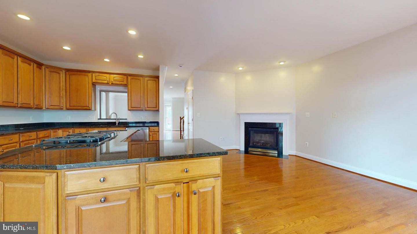 5459 SERVICEBERRY ST, CENTREVILLE, Virginia 20120, 3 Bedrooms Bedrooms, ,3 BathroomsBathrooms,Residential,For sale,5459 SERVICEBERRY ST,VAFX2237702 MLS # VAFX2237702
