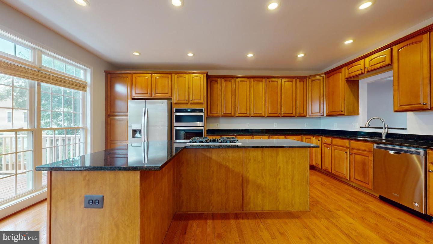 5459 SERVICEBERRY ST, CENTREVILLE, Virginia 20120, 3 Bedrooms Bedrooms, ,3 BathroomsBathrooms,Residential,For sale,5459 SERVICEBERRY ST,VAFX2237702 MLS # VAFX2237702