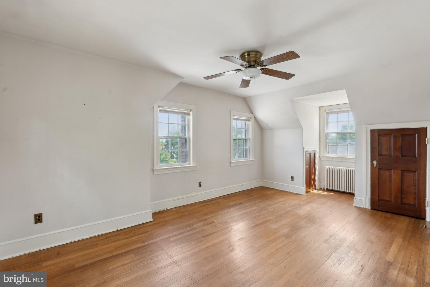 2900 FRANKLIN ST, ALEXANDRIA, Virginia 22306, 2 Bedrooms Bedrooms, ,1 BathroomBathrooms,Residential,For sale,2900 FRANKLIN ST,VAFX2237714 MLS # VAFX2237714