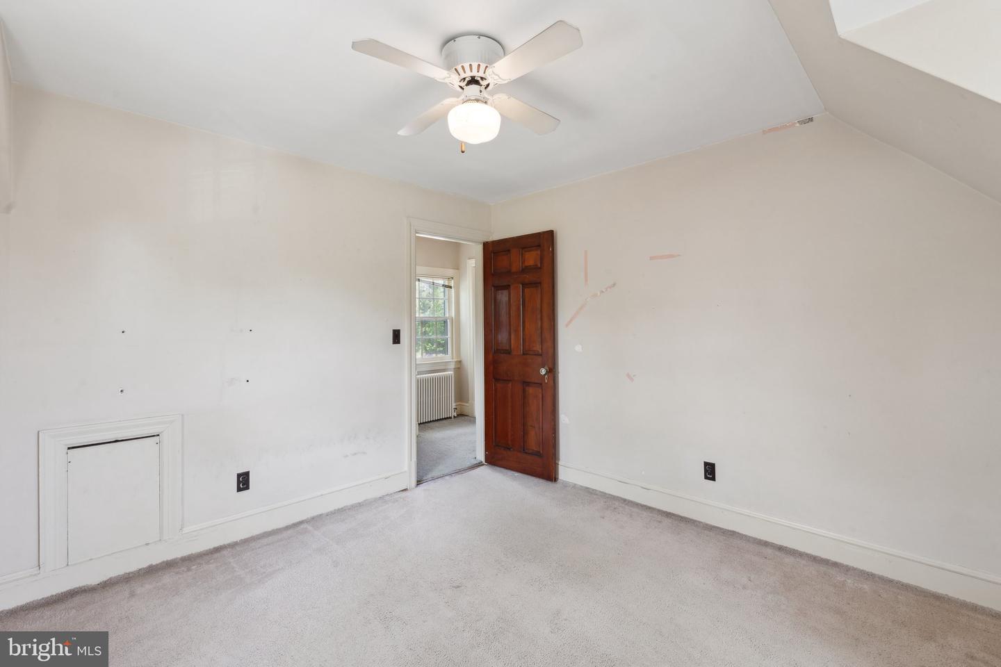 2900 FRANKLIN ST, ALEXANDRIA, Virginia 22306, 2 Bedrooms Bedrooms, ,1 BathroomBathrooms,Residential,For sale,2900 FRANKLIN ST,VAFX2237714 MLS # VAFX2237714