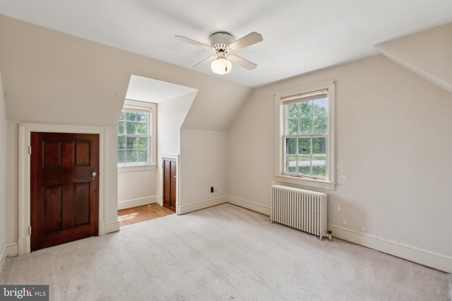 2900 FRANKLIN ST, ALEXANDRIA, Virginia 22306, 2 Bedrooms Bedrooms, ,1 BathroomBathrooms,Residential,For sale,2900 FRANKLIN ST,VAFX2237714 MLS # VAFX2237714