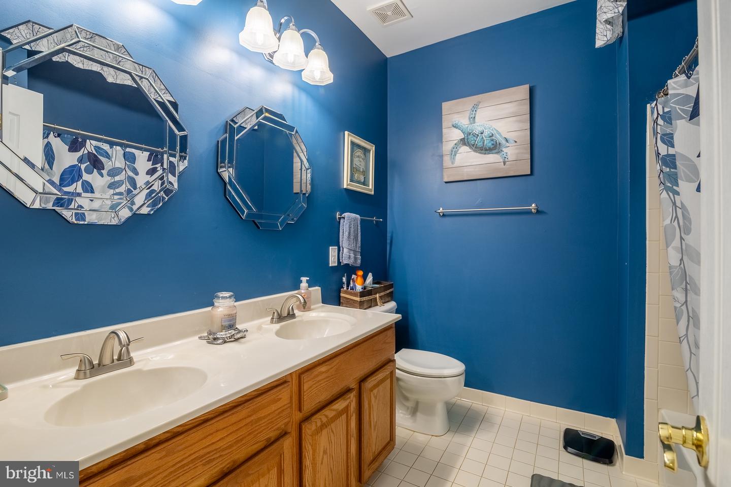286 ARIEL DR NE, LEESBURG, Virginia 20176, 5 Bedrooms Bedrooms, ,3 BathroomsBathrooms,Residential,For sale,286 ARIEL DR NE,VALO2095148 MLS # VALO2095148