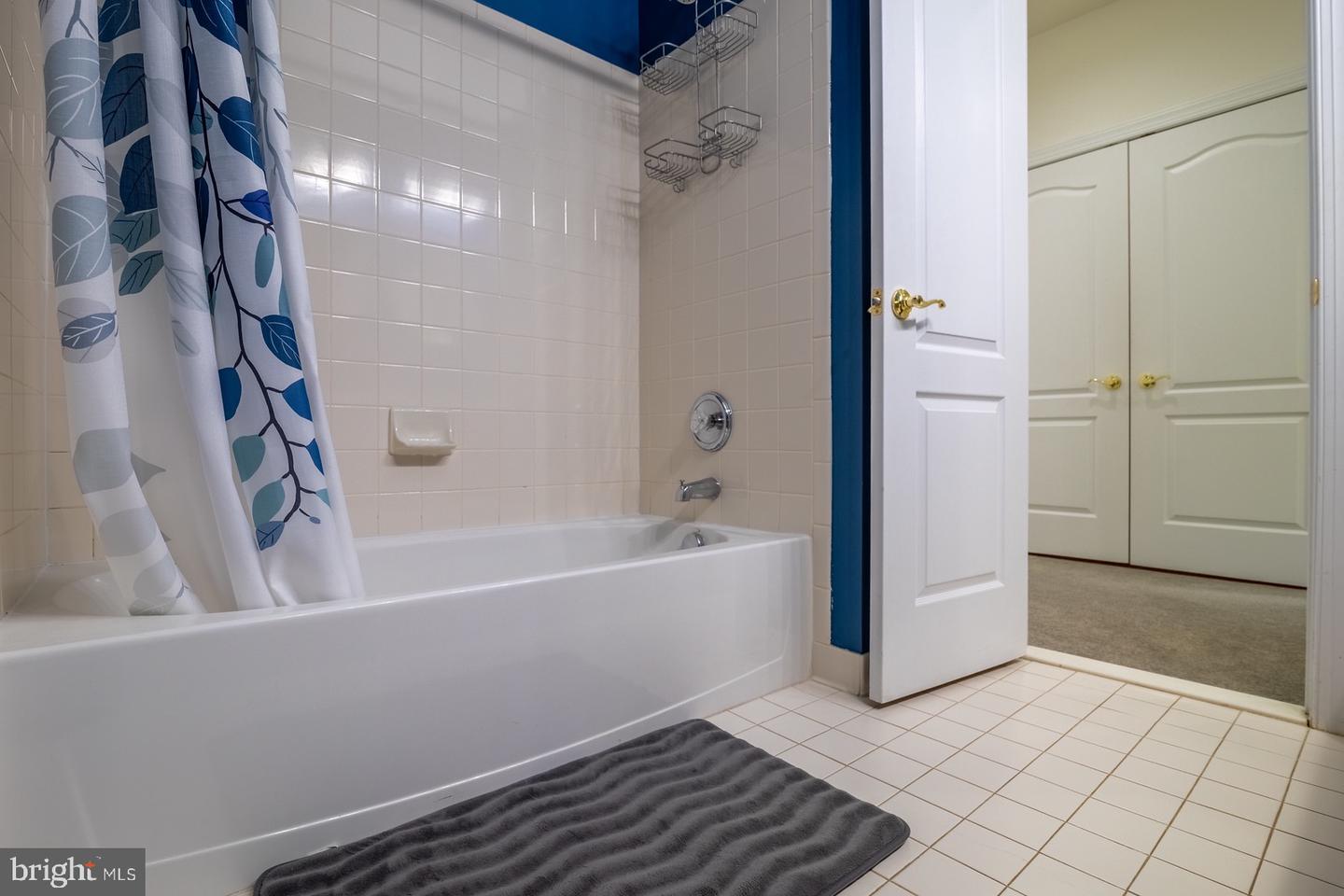 286 ARIEL DR NE, LEESBURG, Virginia 20176, 5 Bedrooms Bedrooms, ,3 BathroomsBathrooms,Residential,For sale,286 ARIEL DR NE,VALO2095148 MLS # VALO2095148