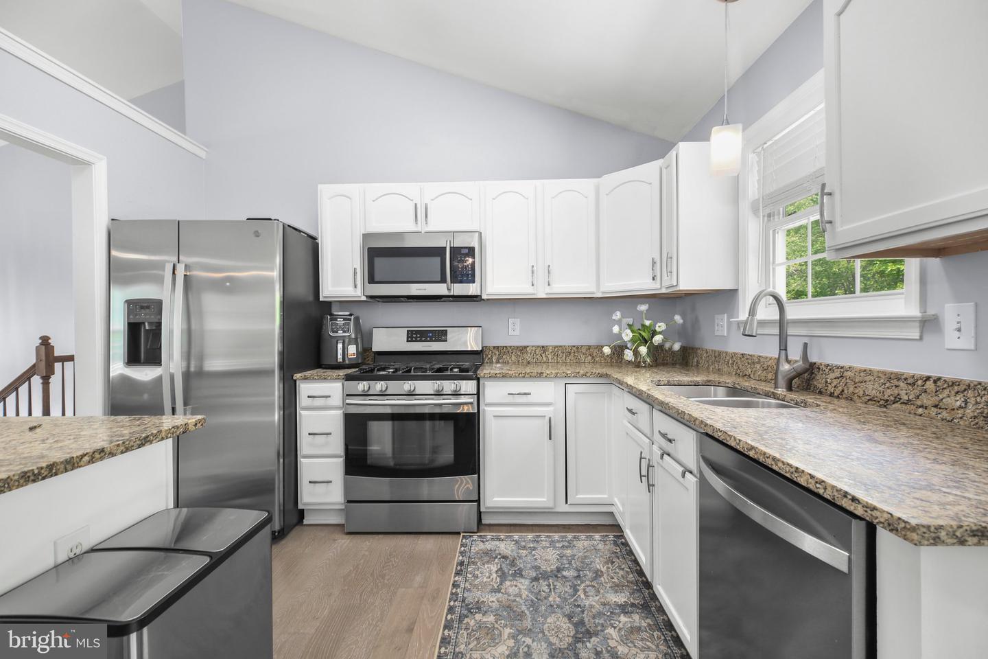 6 GREENLAND CT, FREDERICKSBURG, Virginia 22405, 5 Bedrooms Bedrooms, 8 Rooms Rooms,3 BathroomsBathrooms,Residential,For sale,6 GREENLAND CT,VAST2038378 MLS # VAST2038378