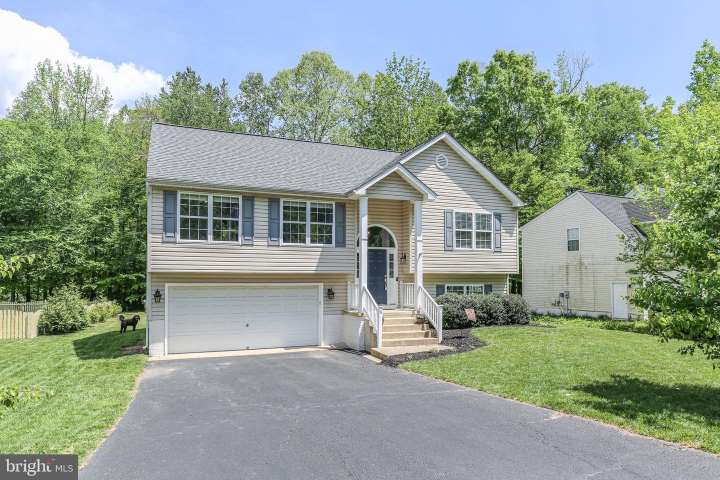 6 GREENLAND CT, FREDERICKSBURG, Virginia 22405, 5 Bedrooms Bedrooms, 8 Rooms Rooms,3 BathroomsBathrooms,Residential,For sale,6 GREENLAND CT,VAST2038378 MLS # VAST2038378