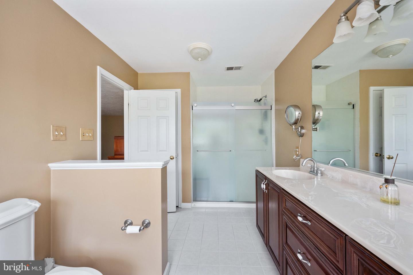 10200 SOUZA LN, MANASSAS, Virginia 20111, 6 Bedrooms Bedrooms, ,4 BathroomsBathrooms,Residential,For sale,10200 SOUZA LN,VAPW2093442 MLS # VAPW2093442