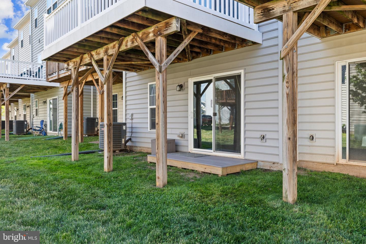 6196 WILLOW PL, BEALETON, Virginia 22712, 3 Bedrooms Bedrooms, 8 Rooms Rooms,2 BathroomsBathrooms,Residential,For sale,6196 WILLOW PL,VAFQ2016438 MLS # VAFQ2016438