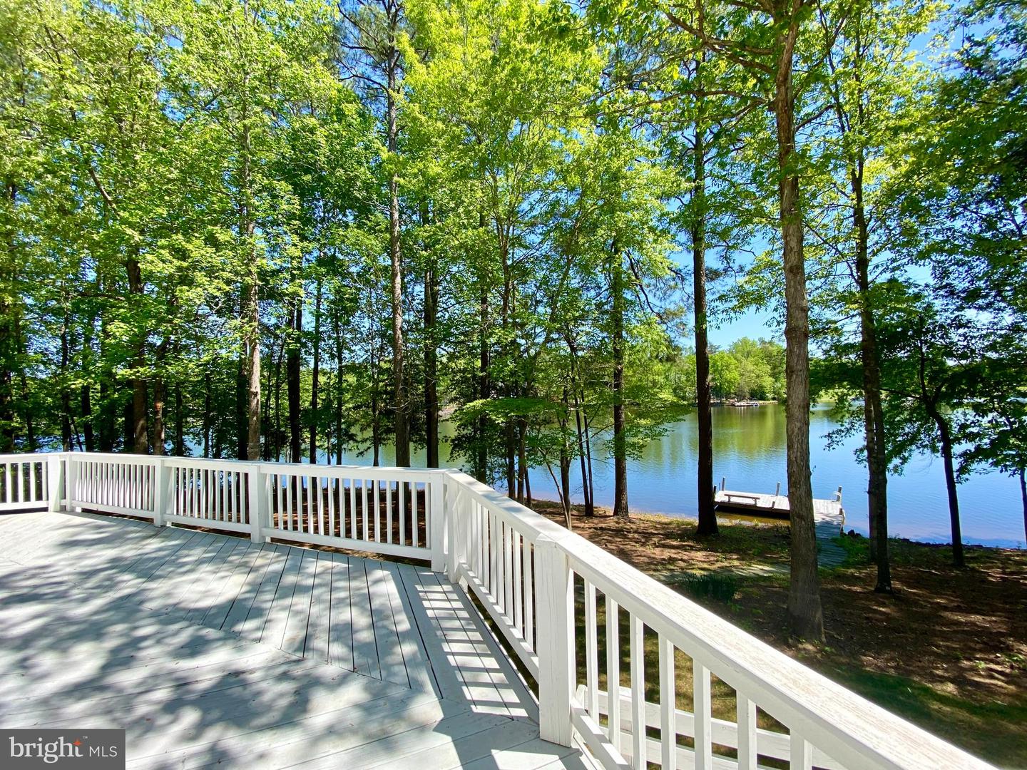 11217 FIELD CIR, SPOTSYLVANIA, Virginia 22551, 5 Bedrooms Bedrooms, ,3 BathroomsBathrooms,Residential,For sale,11217 FIELD CIR,VASP2032672 MLS # VASP2032672