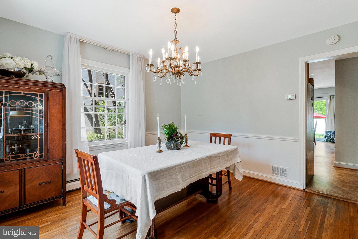 6211 LANGSTON BLVD, ARLINGTON, Virginia 22205, 5 Bedrooms Bedrooms, ,3 BathroomsBathrooms,Residential,For sale,6211 LANGSTON BLVD,VAAR2056826 MLS # VAAR2056826