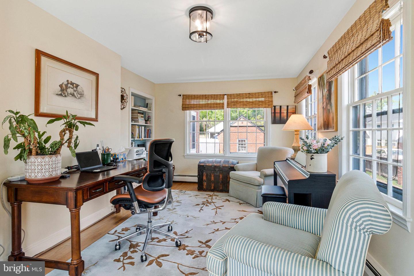 6211 LANGSTON BLVD, ARLINGTON, Virginia 22205, 5 Bedrooms Bedrooms, ,3 BathroomsBathrooms,Residential,For sale,6211 LANGSTON BLVD,VAAR2056826 MLS # VAAR2056826