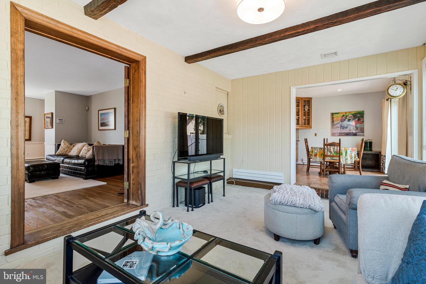6211 LANGSTON BLVD, ARLINGTON, Virginia 22205, 5 Bedrooms Bedrooms, ,3 BathroomsBathrooms,Residential,For sale,6211 LANGSTON BLVD,VAAR2056826 MLS # VAAR2056826