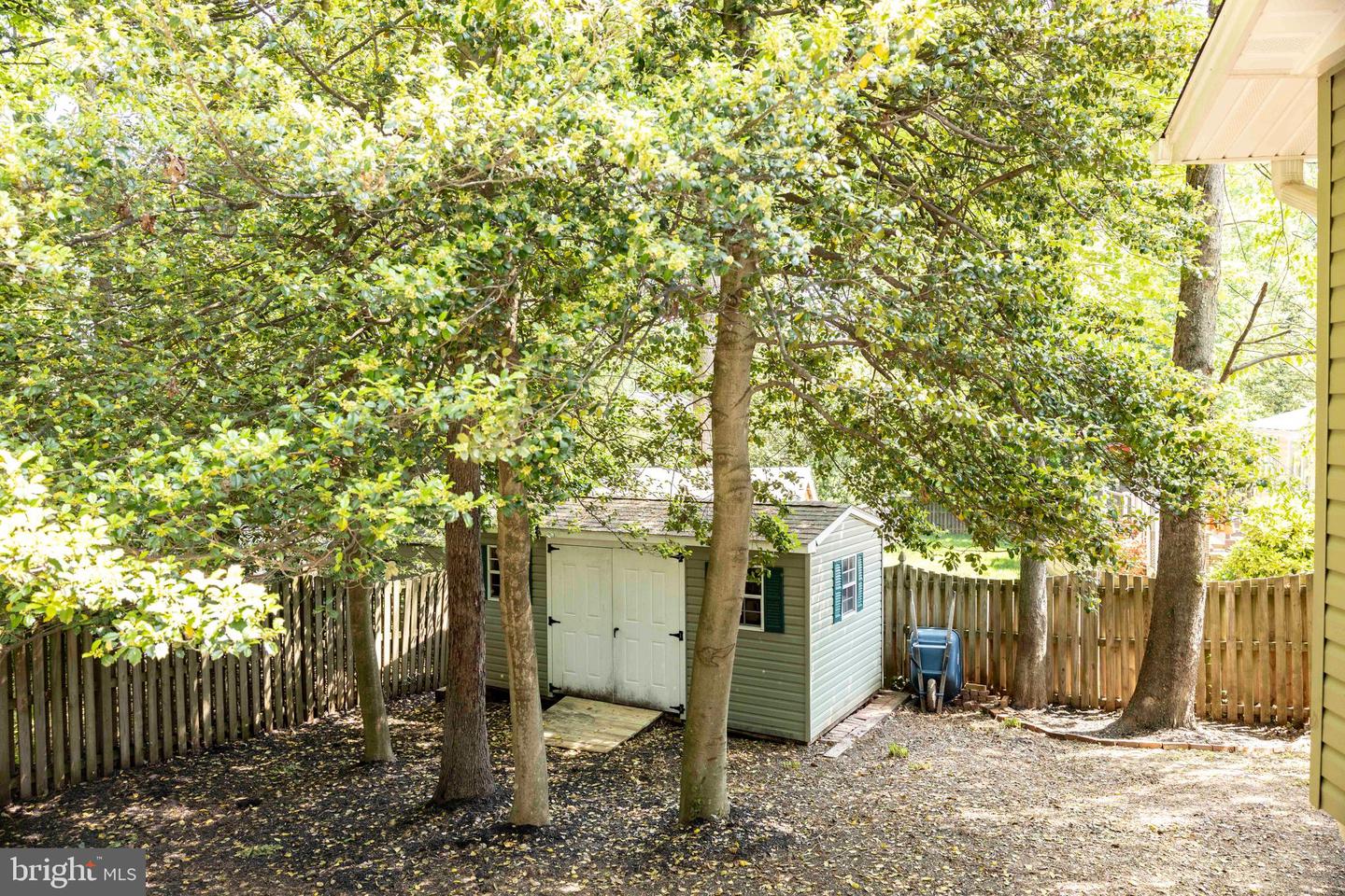 8716 KENILWORTH DR, SPRINGFIELD, Virginia 22151, 3 Bedrooms Bedrooms, ,2 BathroomsBathrooms,Residential,For sale,8716 KENILWORTH DR,VAFX2237824 MLS # VAFX2237824