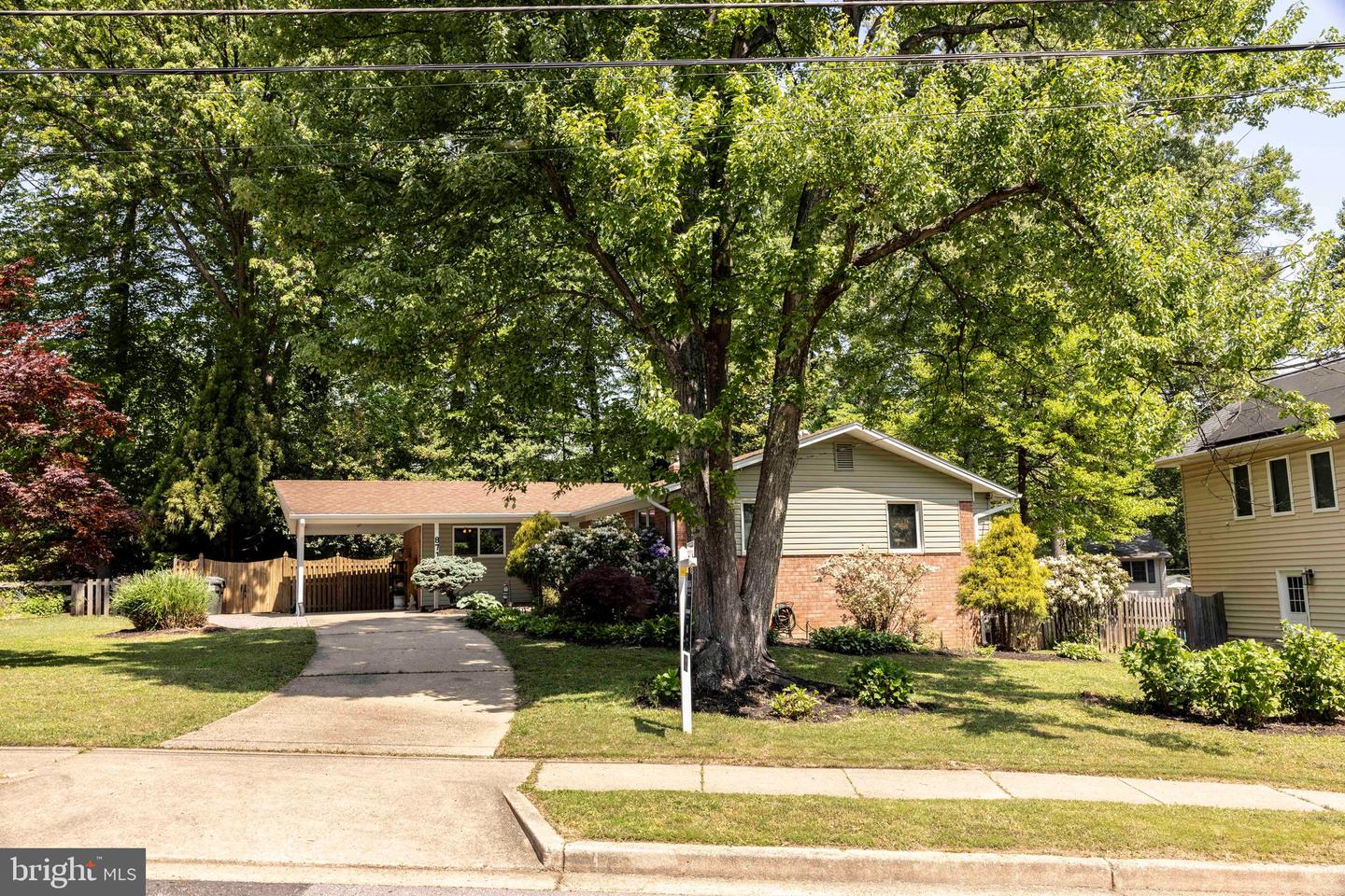 8716 KENILWORTH DR, SPRINGFIELD, Virginia 22151, 3 Bedrooms Bedrooms, ,2 BathroomsBathrooms,Residential,For sale,8716 KENILWORTH DR,VAFX2237824 MLS # VAFX2237824