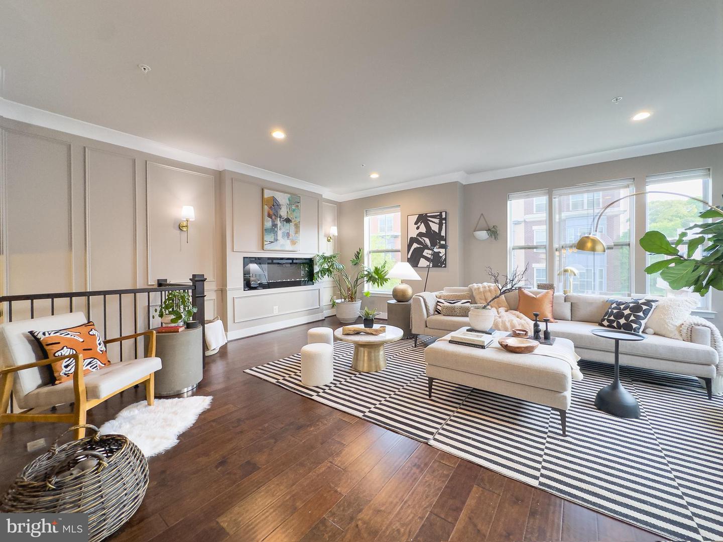 11698 SUNRISE SQUARE PL, RESTON, Virginia 20191, 5 Bedrooms Bedrooms, ,4 BathroomsBathrooms,Residential,For sale,11698 SUNRISE SQUARE PL,VAFX2237612 MLS # VAFX2237612